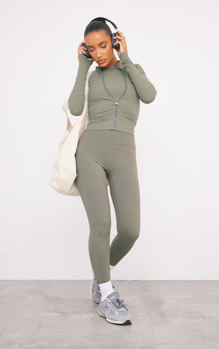 Olive Ultimate Sculpt Jacket | PrettyLittleThing UK