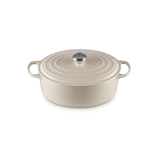 Signature Oval Dutch Oven | Le Creuset