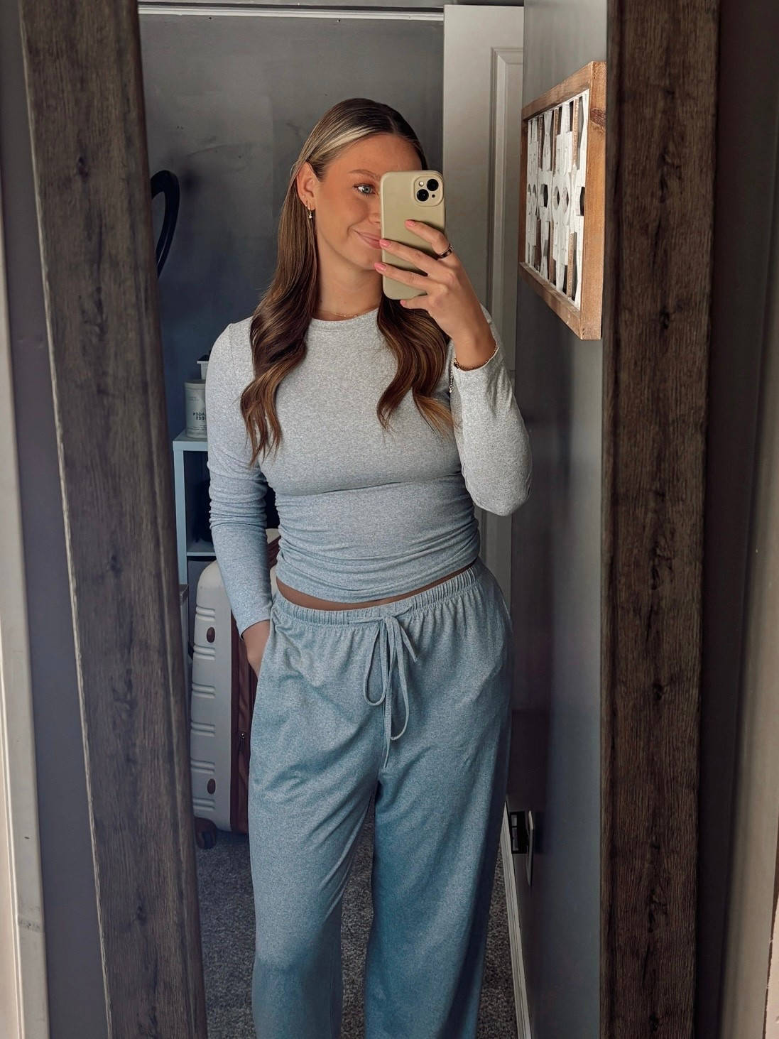 Comfy & affordable sweatset 🩶✨☁️

#LTKootd #LTKSeasonal #LTKSpringSale