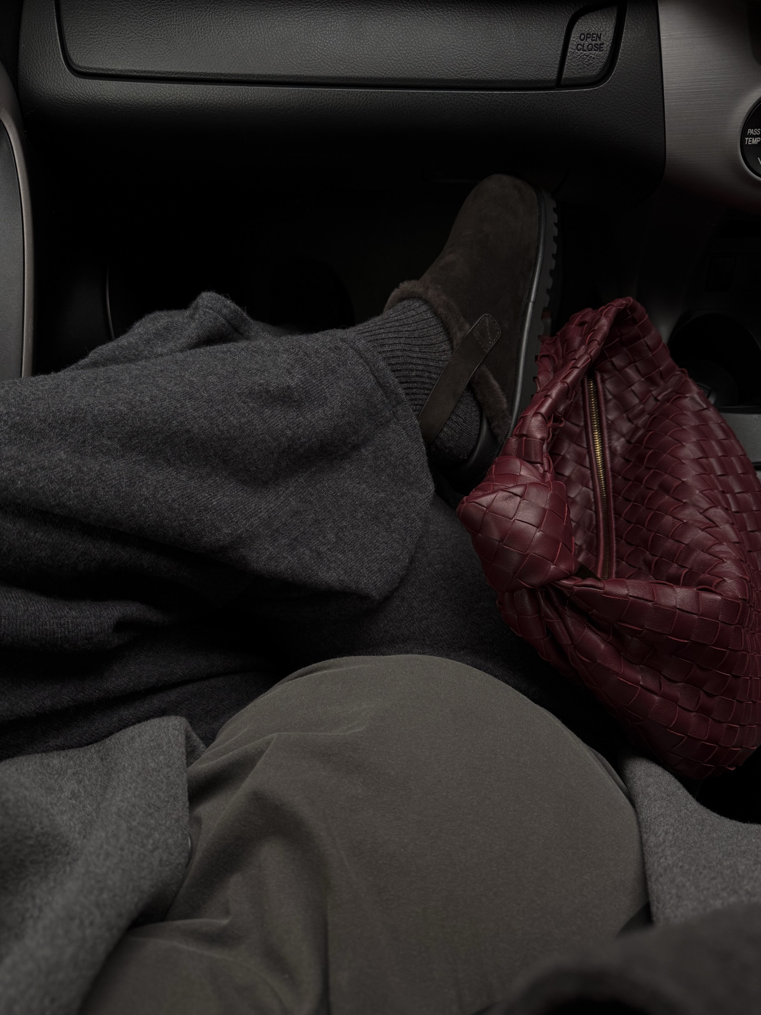 Cashmere comfy knitted trousers 

#LTKwinter #LTKautumn #LTKeurope
