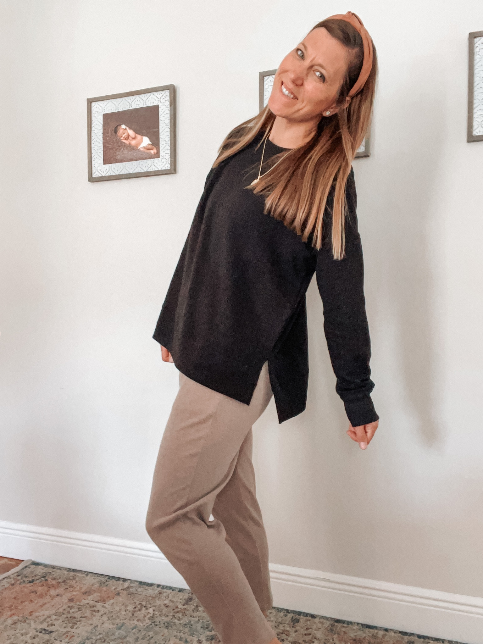 $10 sweatshirt 

#LTKsalealert #LTKstyletip