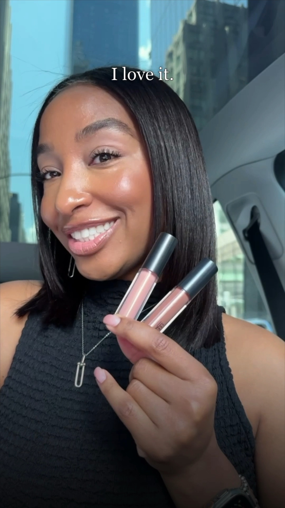 Loving this quick little lippy. Mac always has the best lip glosses and lipsticks. I love them! 