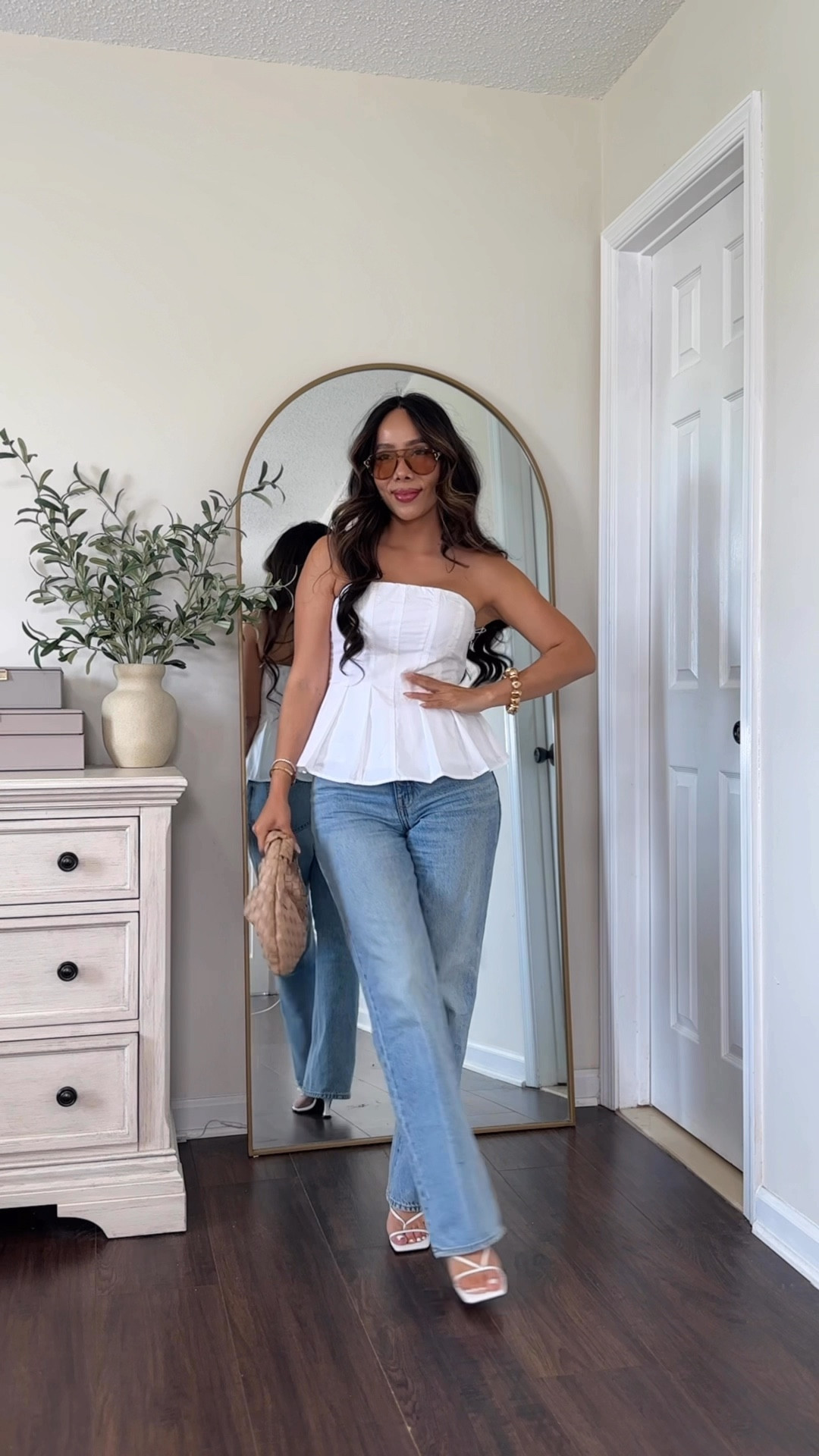 Easy casual chic ootd inspo #dynamitejeans #cutetop 

#LTKStyleTip #LTKPetite #LTKFindsUnder50