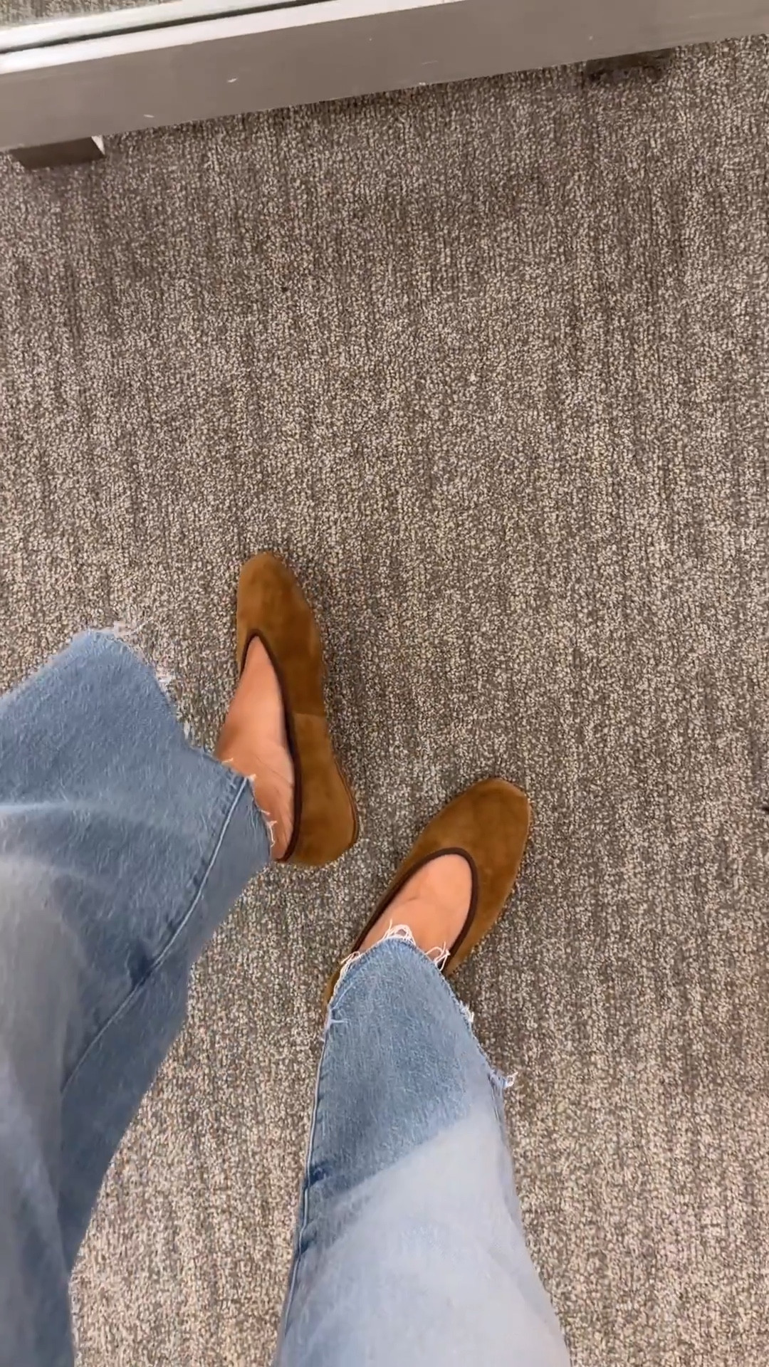 An unexpected winner flat from Nordstrom anniversary sale. Sad the burgundy sold out quickly in my size! 

• sophisticated Steve Madden suede ballet flat - tts. On sale for under $60

Lots of beautiful colors including classic black leather too. Felt Soft and comfortable off the bat and TTS so I take 5.5. If you are in between sizes, I would go with the bigger half.

These are a look for less for tuckernuck Nina shoes that are $245 that I’ve been wanting for a while but they don’t make my size. 

Linked other Nsale shoes I’d recommend trying 
NSale, Nordstrom sale

#LTKSaleAlert #LTKShoeCrush #LTKFindsUnder100