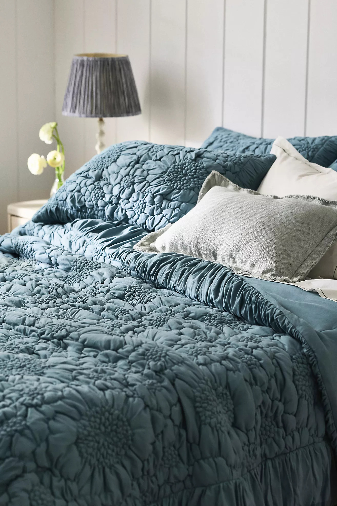 Dahlia 100% Cotton Jersey Floral Quilt | Anthropologie (US)