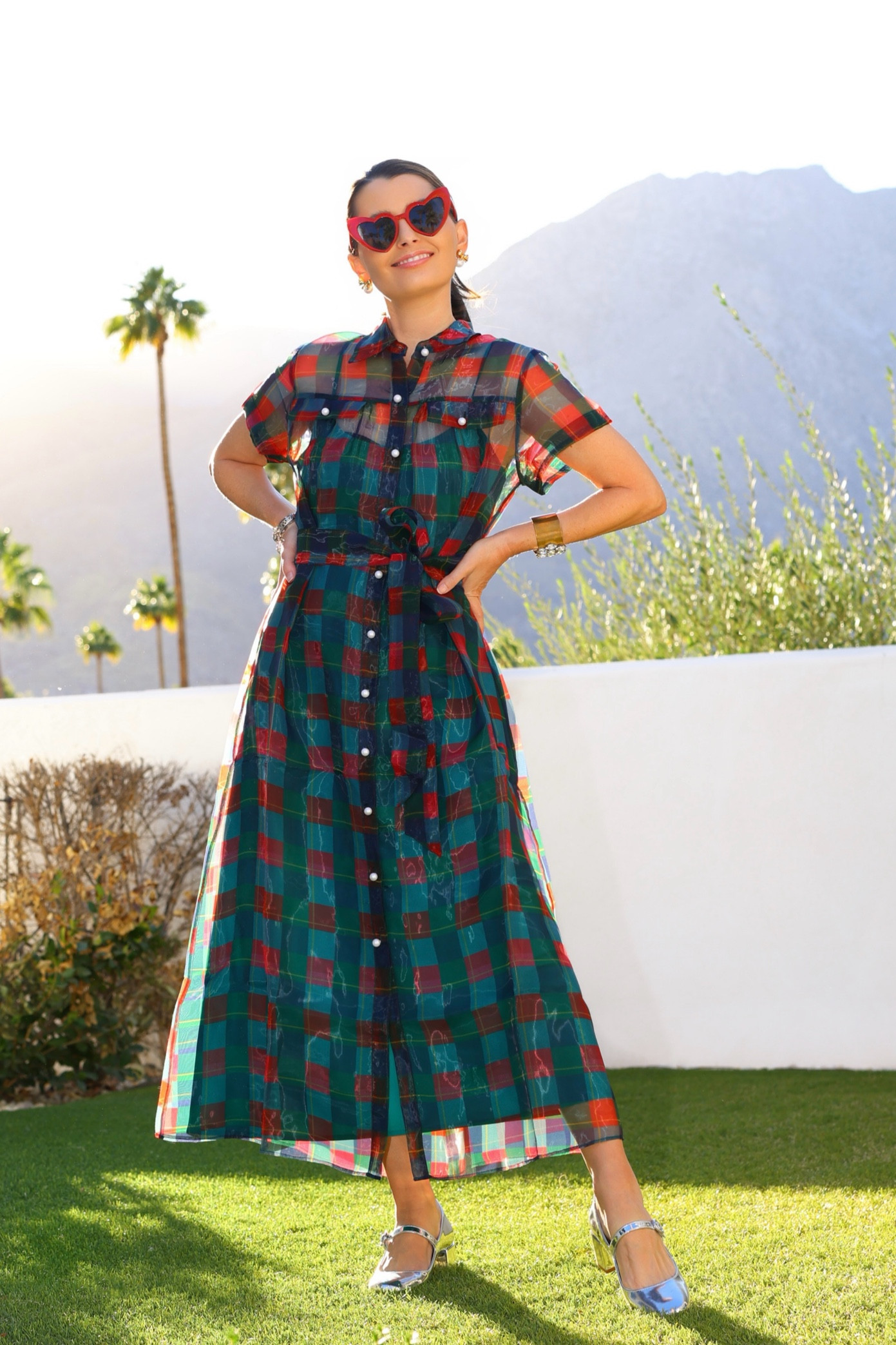 Holiday Outfit Idea 🎄 Love this light & lovely holiday plaid dress! 👗 Wearing a Small.

Perfect holiday party dress and Christmas dress., church dress🎄

classic style
tartan dress
audrey Hepburn style


#LTKGiftGuide #LTKHoliday #LTKSeasonal