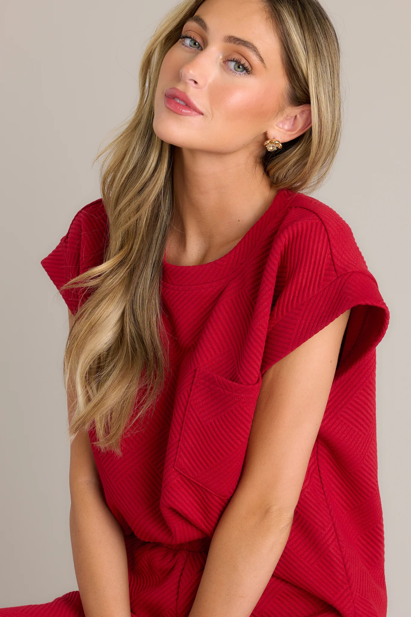 Keep It Creative Scarlet Red Textured Short Sleeve Top | Red Dress