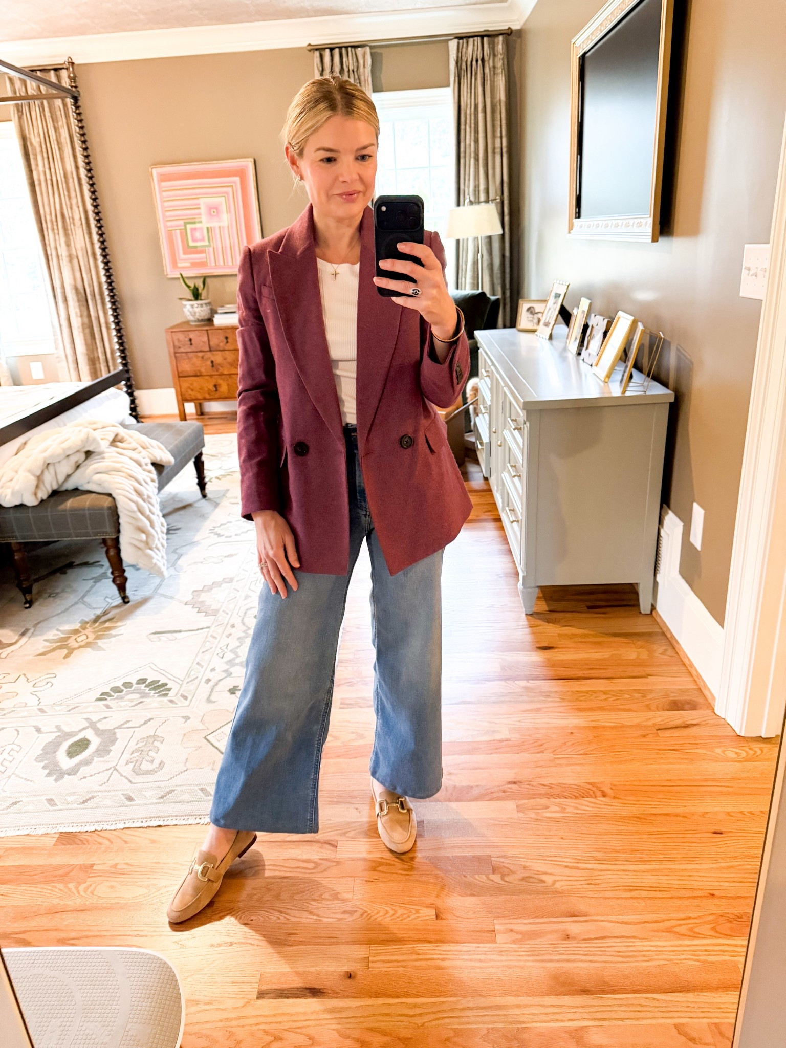 Business meeting chic. ✔️ Blazer on, game face on.

#LTKgrwm #LTKdayinmylife #LTKootd