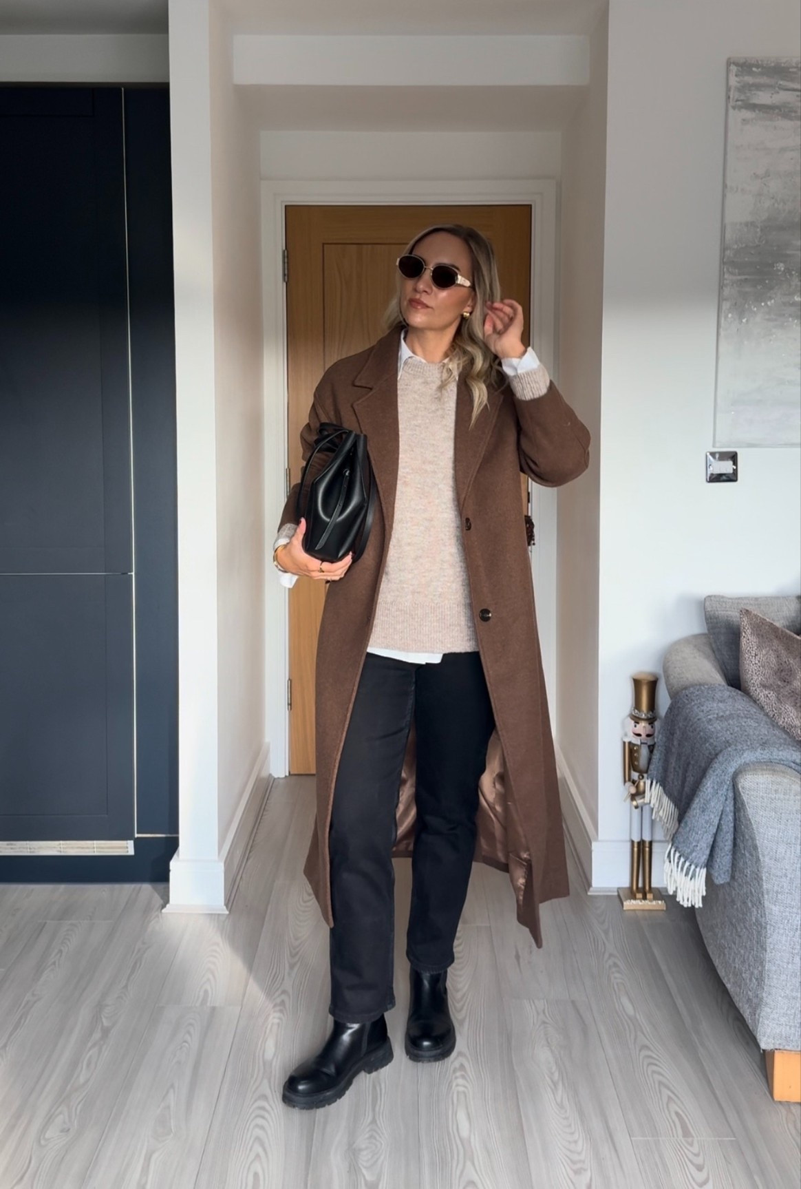 A smart casual outfit I’m wearing to a pub lunch 🍴 

I’m wearing a medium in the coat & jumper & a size 10 in the jeans

#LTKjeans #LTKstyletip #LTKwinter