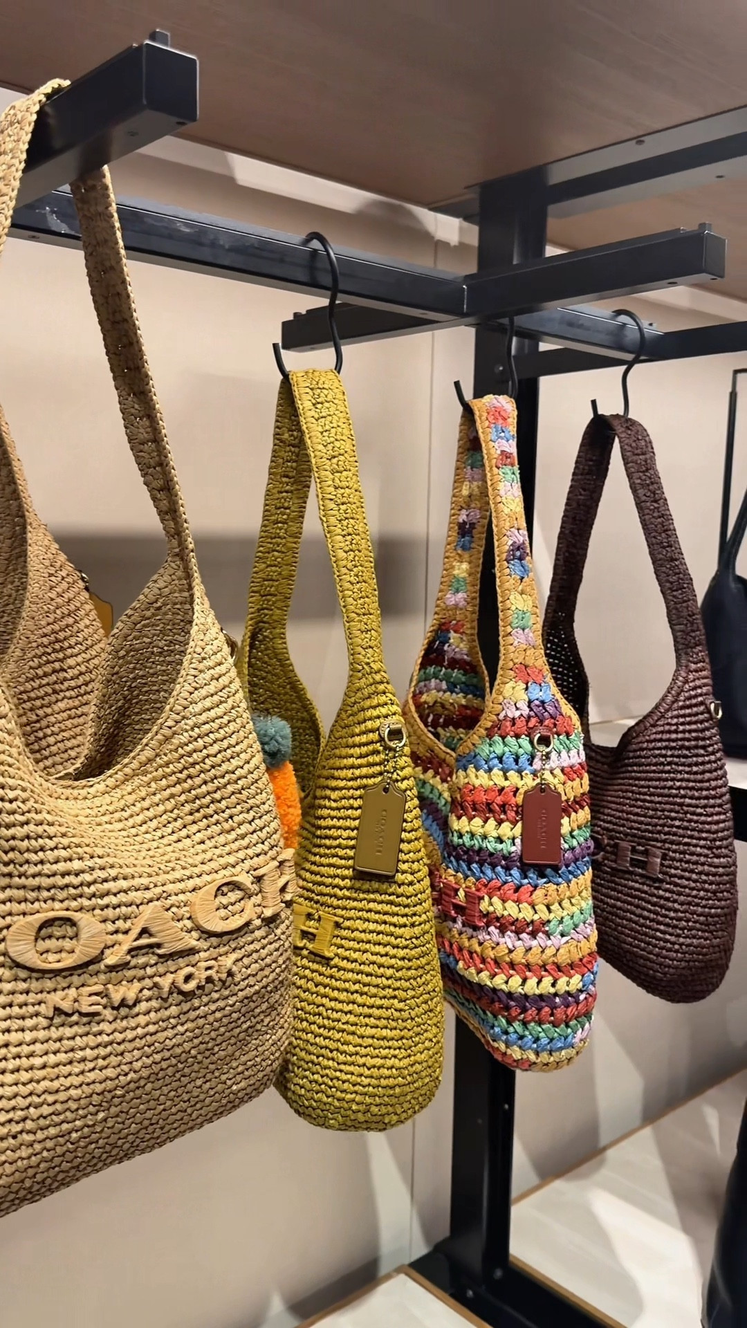 Come #coachhandbag shopping with me! #handbags #coach 

#LTKdayinmylife #LTKootd #LTKPetite