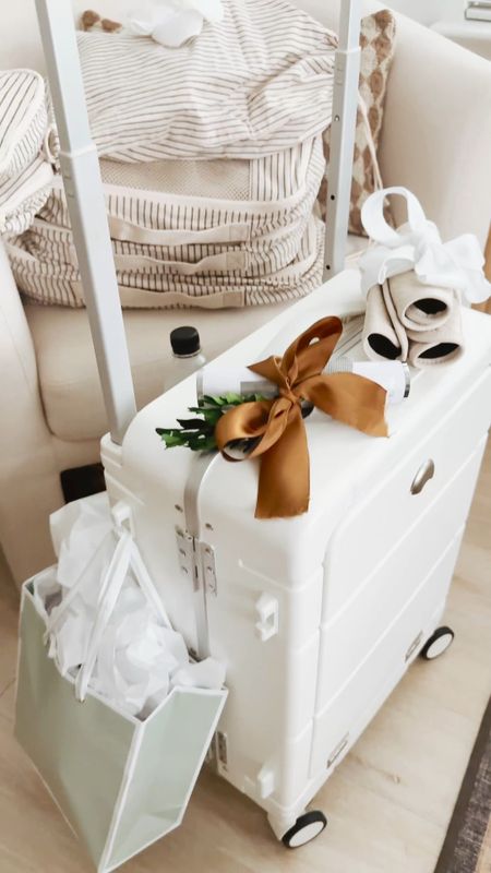 Amazon Travel Gift Ideas: TOP carry-on luggage + handy gadgets + suitcase organization finds

#LTKCyberWeek #LTKVideo #LTKGiftGuide