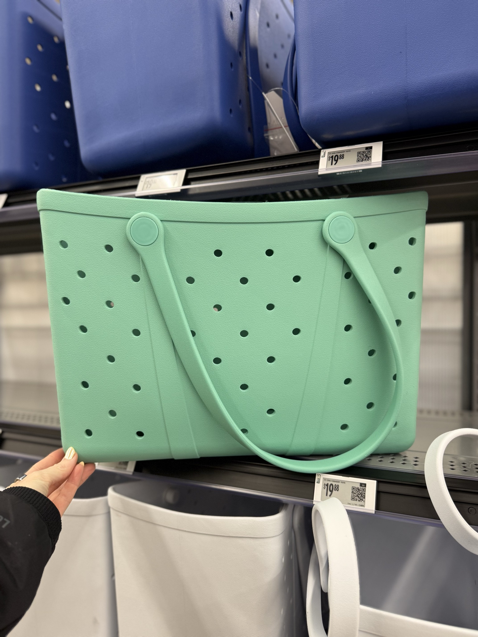 Summer bags 
Walmart
New releases 
Hats 
Beach bags 
Accessories 
Hair accessories 
Keychains 

#LTKgrwm #LTKdayinmylife