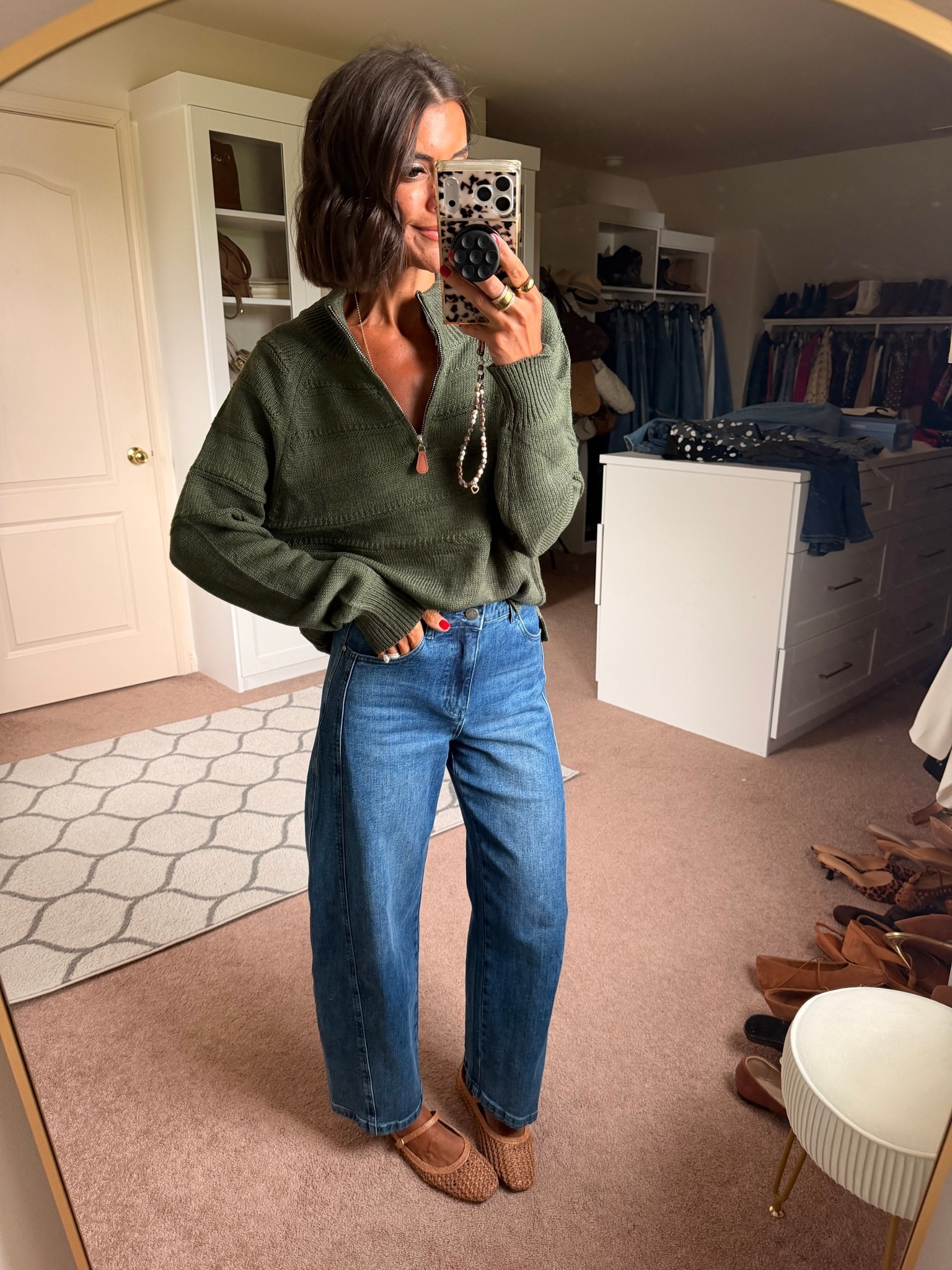 Size small in sweater size 0 in jeans

#LTKdayinmylife #LTKgrwm #LTKmomlife