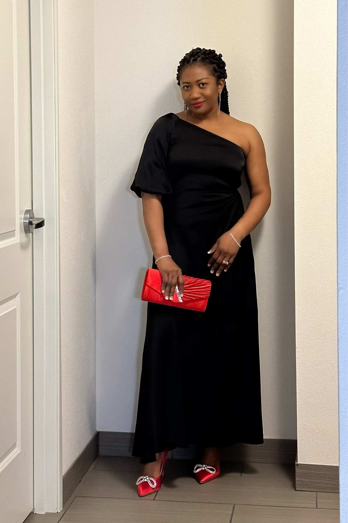 A perfect V-Day Date Night Outfit 

#LTKunder100 #LTKstyletip