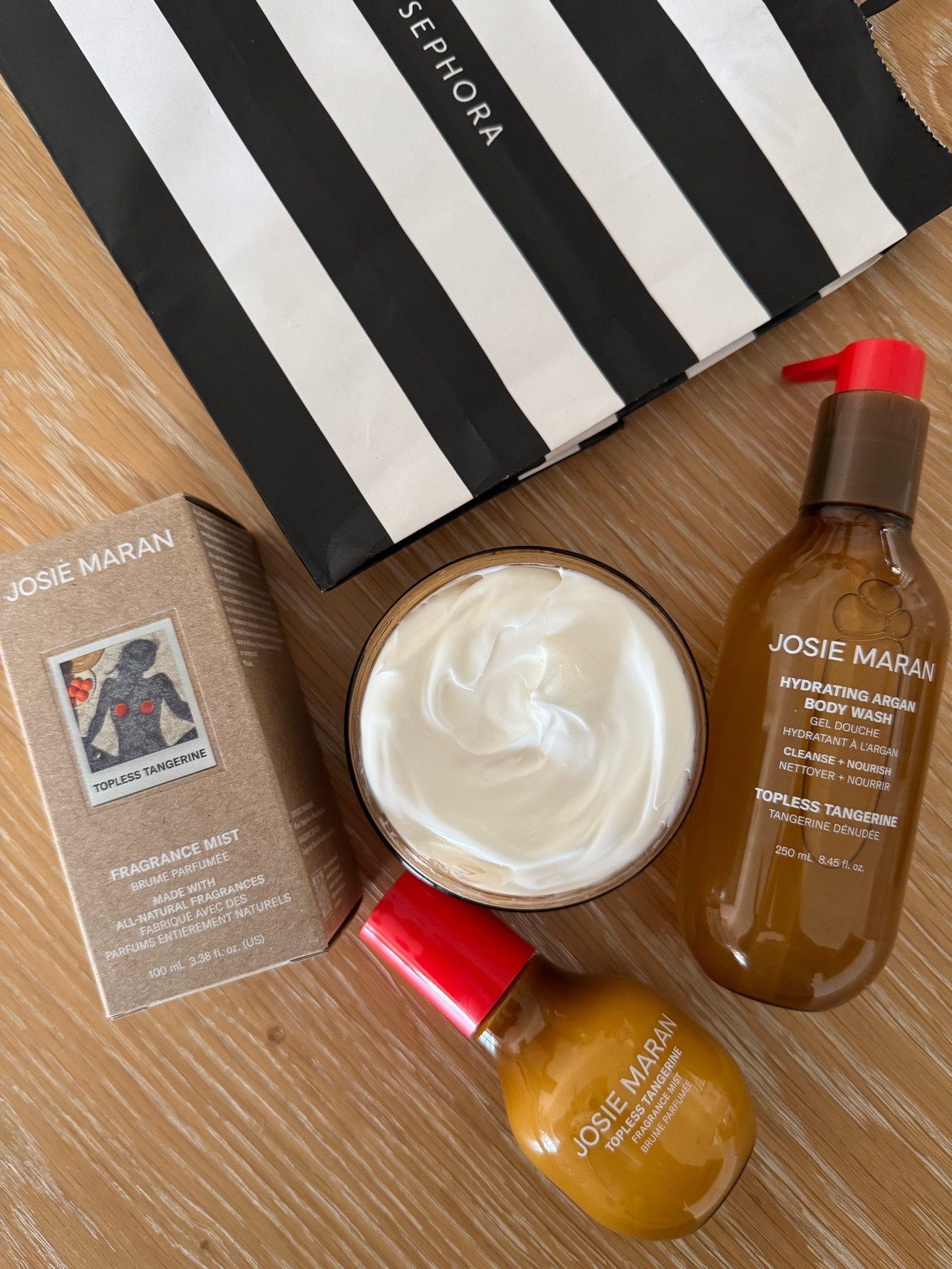 🍊 🍨Smell like dessert 🍨 🍊

#LTKselfcare #LTKmomlife #LTKBeauty