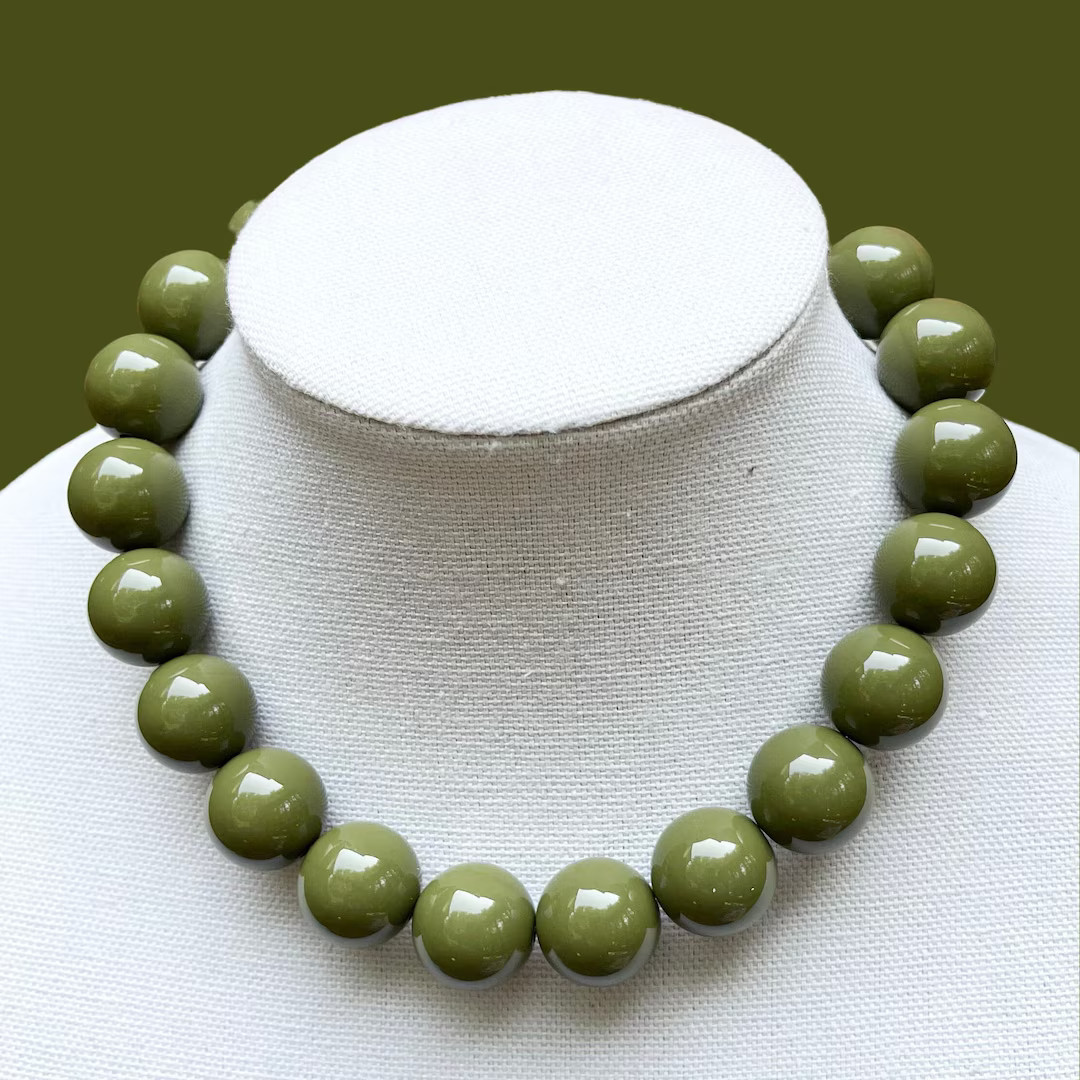 Army Green Beaded Chunky Bubblegum Necklace, 20mm Big Beads Choker, Custom Color Large Bead Jewel... | Etsy (US)