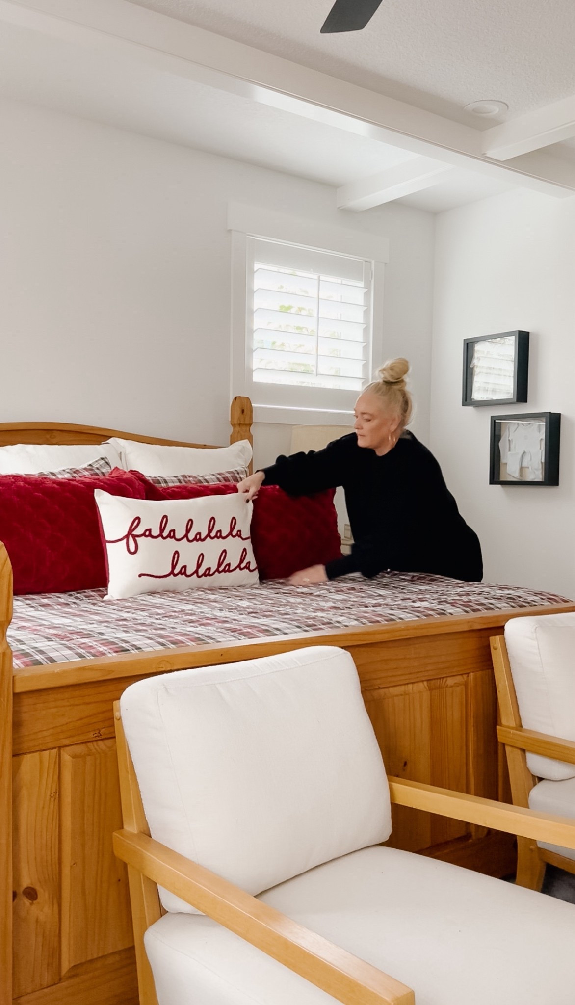 Christmas Bedding! ❤️🎄 



#LTKSeasonal #LTKHome #LTKHoliday