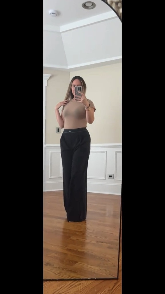 Skims t shirt and Alo suit up trousers 

#skims smoothing t-shirt 
#casual wear 
#alo pants 


#LTKFindsUnder100 #LTKdayinmylife #LTKTall