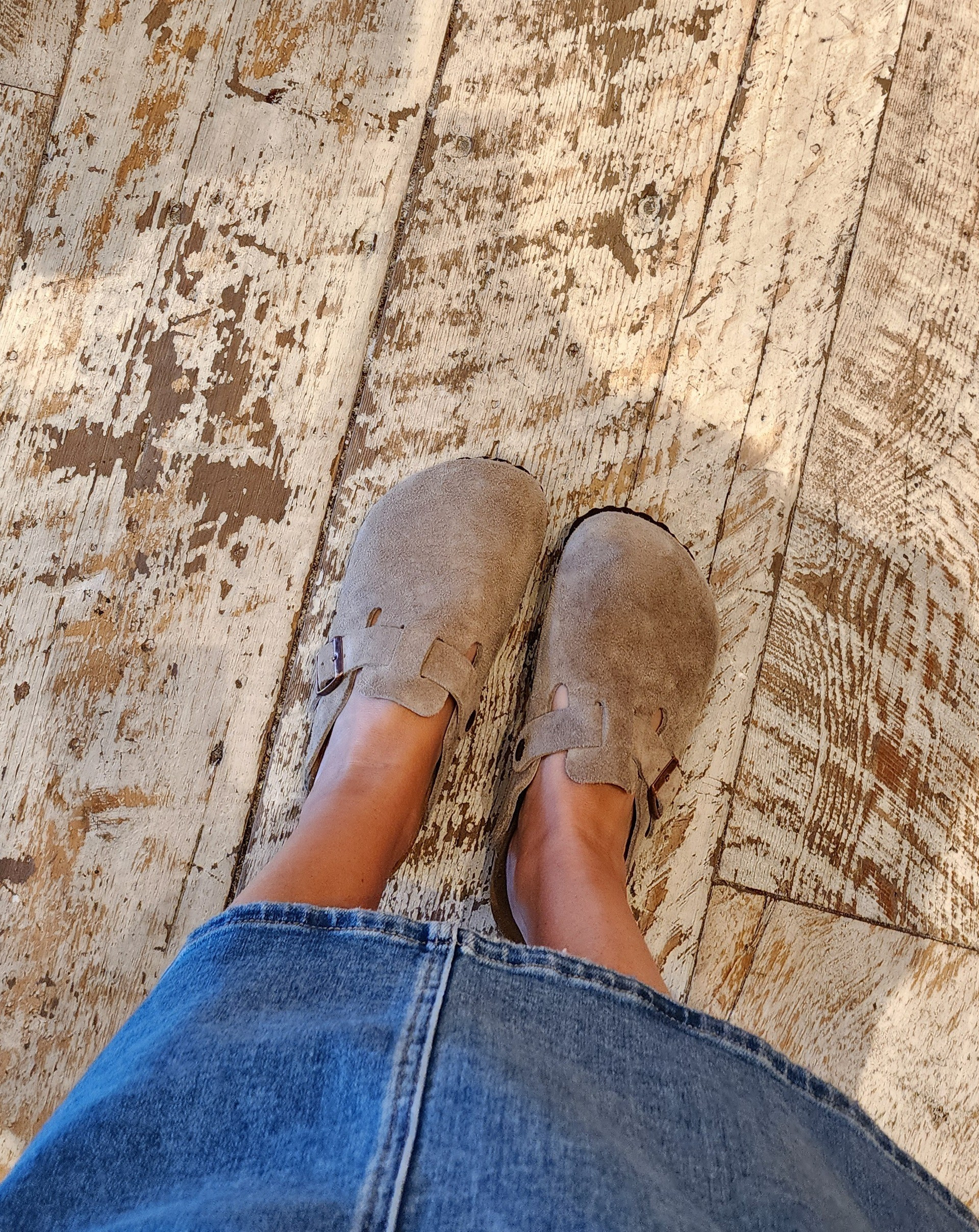 Loving these shoes! #birkenstock clog shoes shoe womens leather birkenstock slip in comfy casual 

#LTKShoeCrush #LTKSaleAlert #LTKU