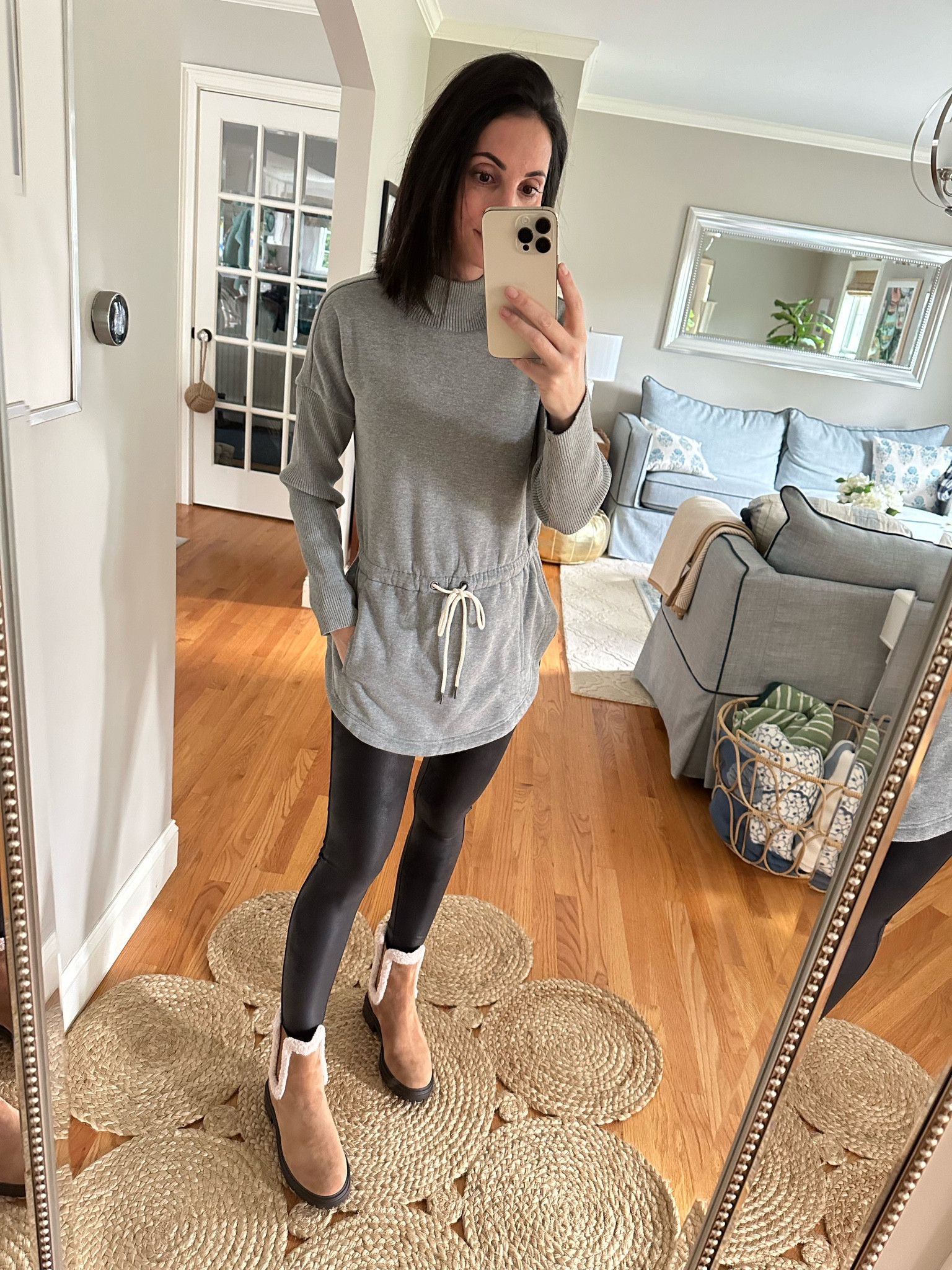 Xxs in sweatshirt
Small in leggings 
Boots tts 


#LTKfindsunder50 #LTKstyletip #LTKfitness