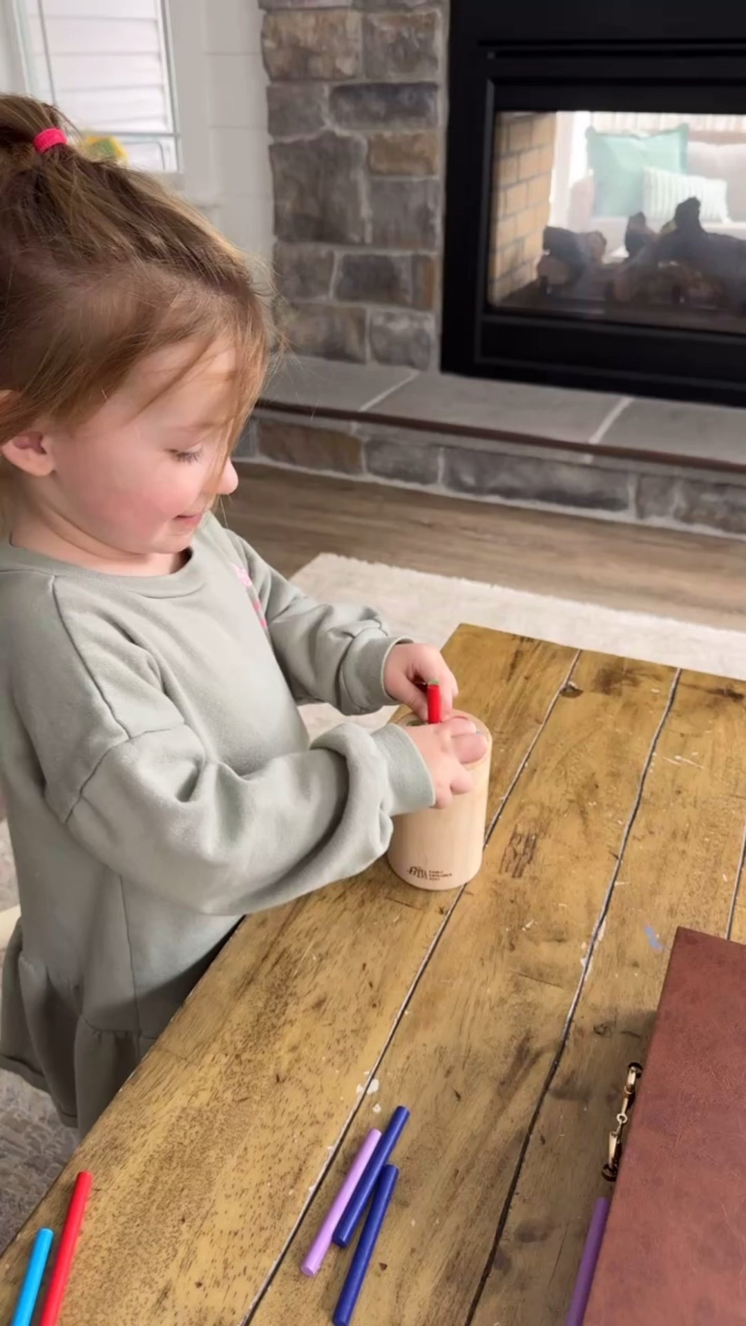 If you have a toddler, this toy is amazing! So grateful for hand-eye coordination, color matching, and concentration!

#toddler 
#travel
#school 
#boys
#girls
#toys