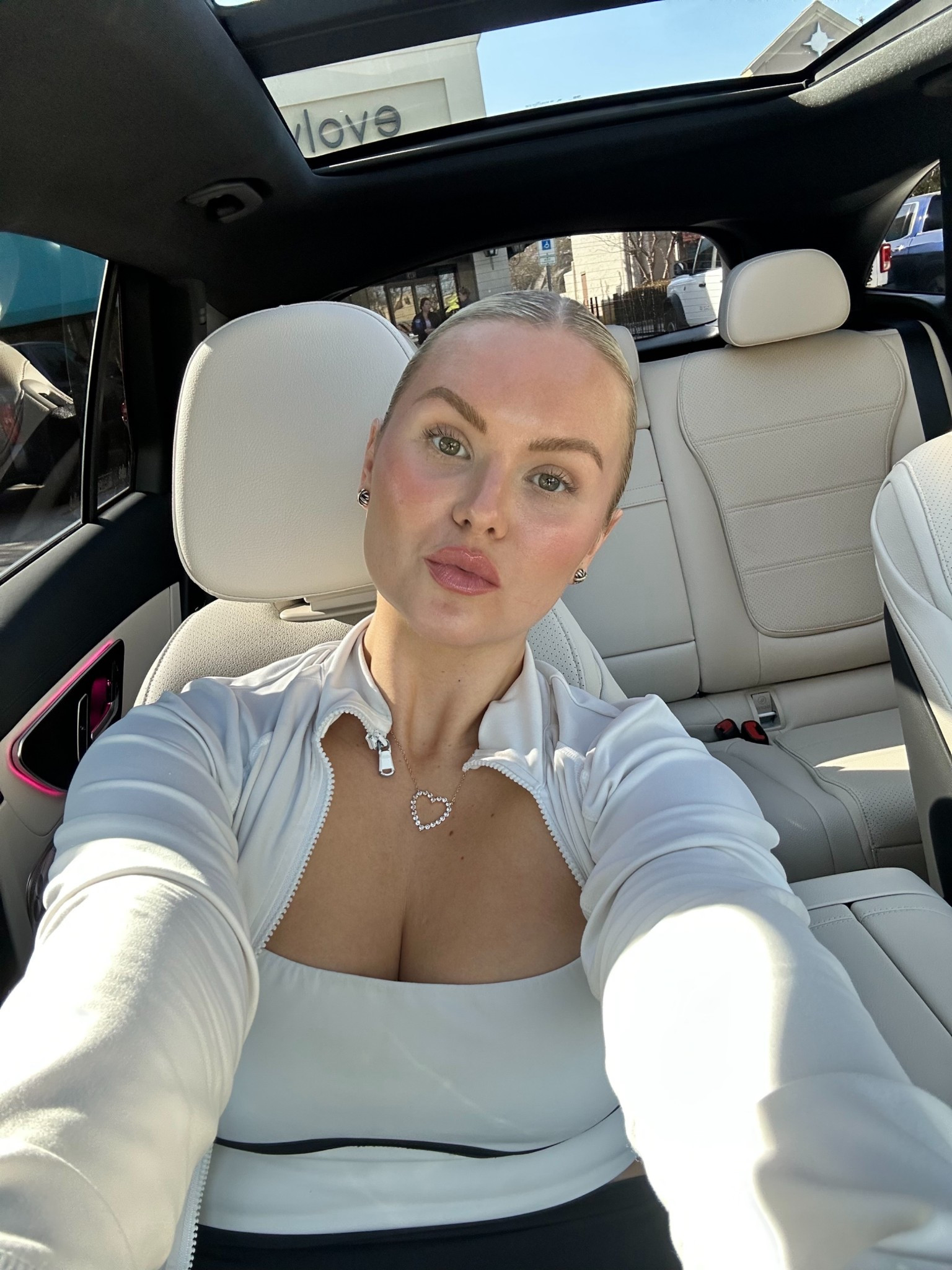 Pilates look 🩰

#LTKFindsUnder50 #LTKMidsize #LTKBeauty