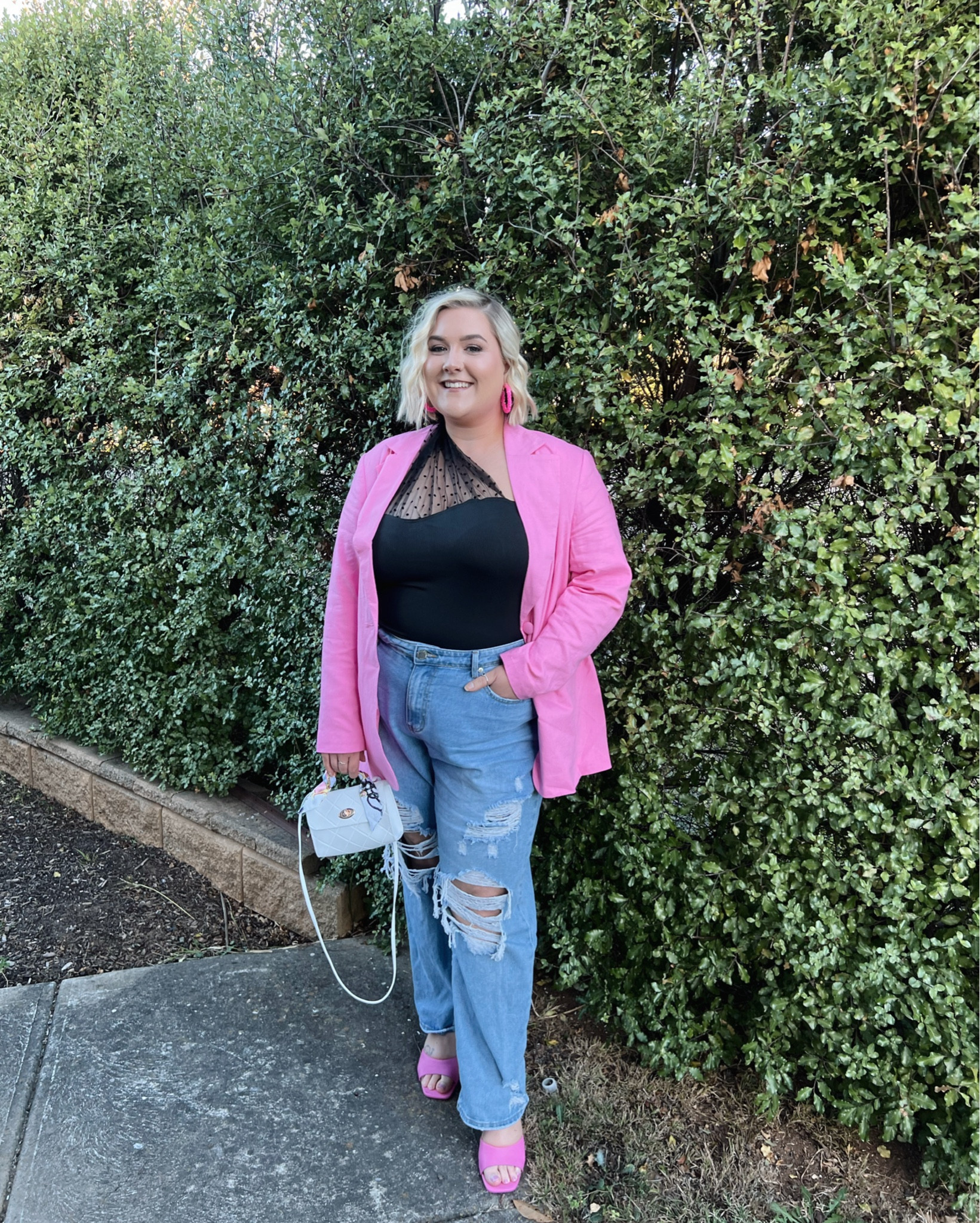 Splash of pink for the weekend 💖

#LTKmidsize #LTKaustralia #LTKplussize