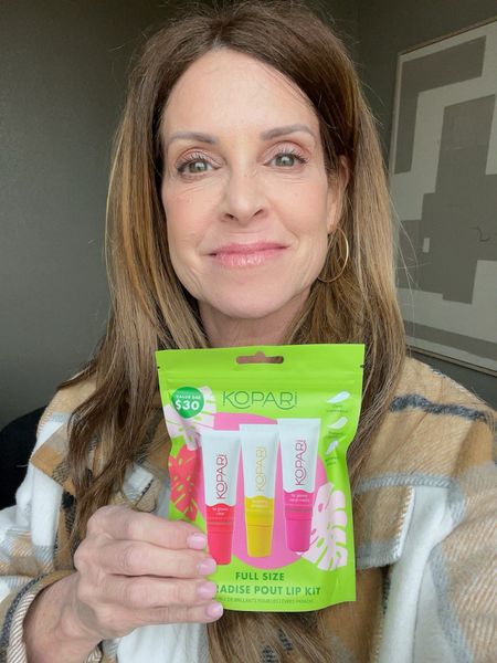 Say goodbye to dry, chapped, cracked, and peeling lips with this set of full-size lip glosses. It keeps your lips moisturized without making them feel sticky. #beautyover50 #lipcare #makeupfavorite #beautypicks

#LTKover40 #LTKhome #LTKbeauty