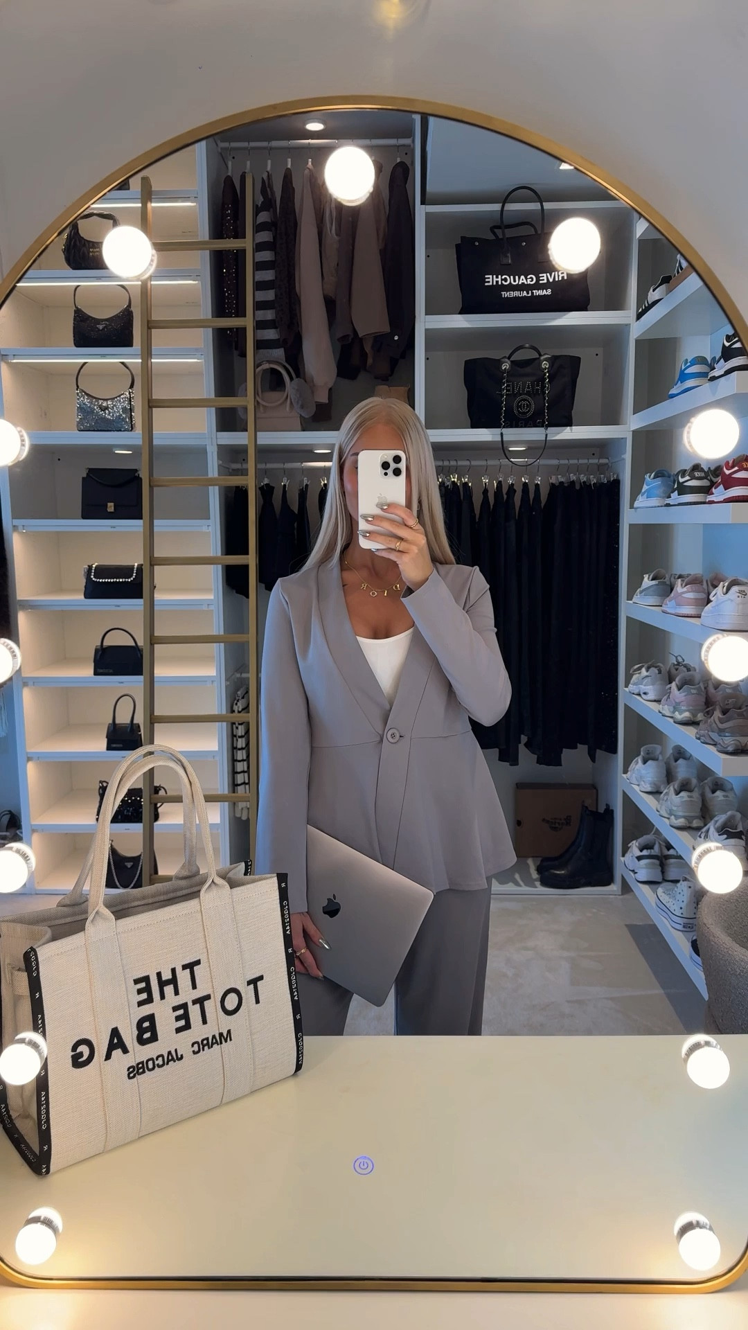 Work Outfit inspo ✨🩶 the Balzer and the pants are sooo soft! 

#LTKWorkwear #LTKSeasonal #LTKStyleTip