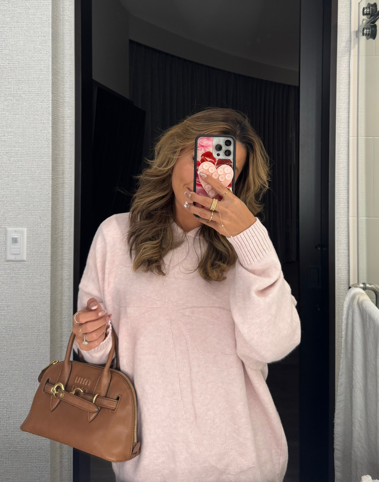 Pink sweater

#LTKGiftGuide #LTKSeasonal #LTKHoliday