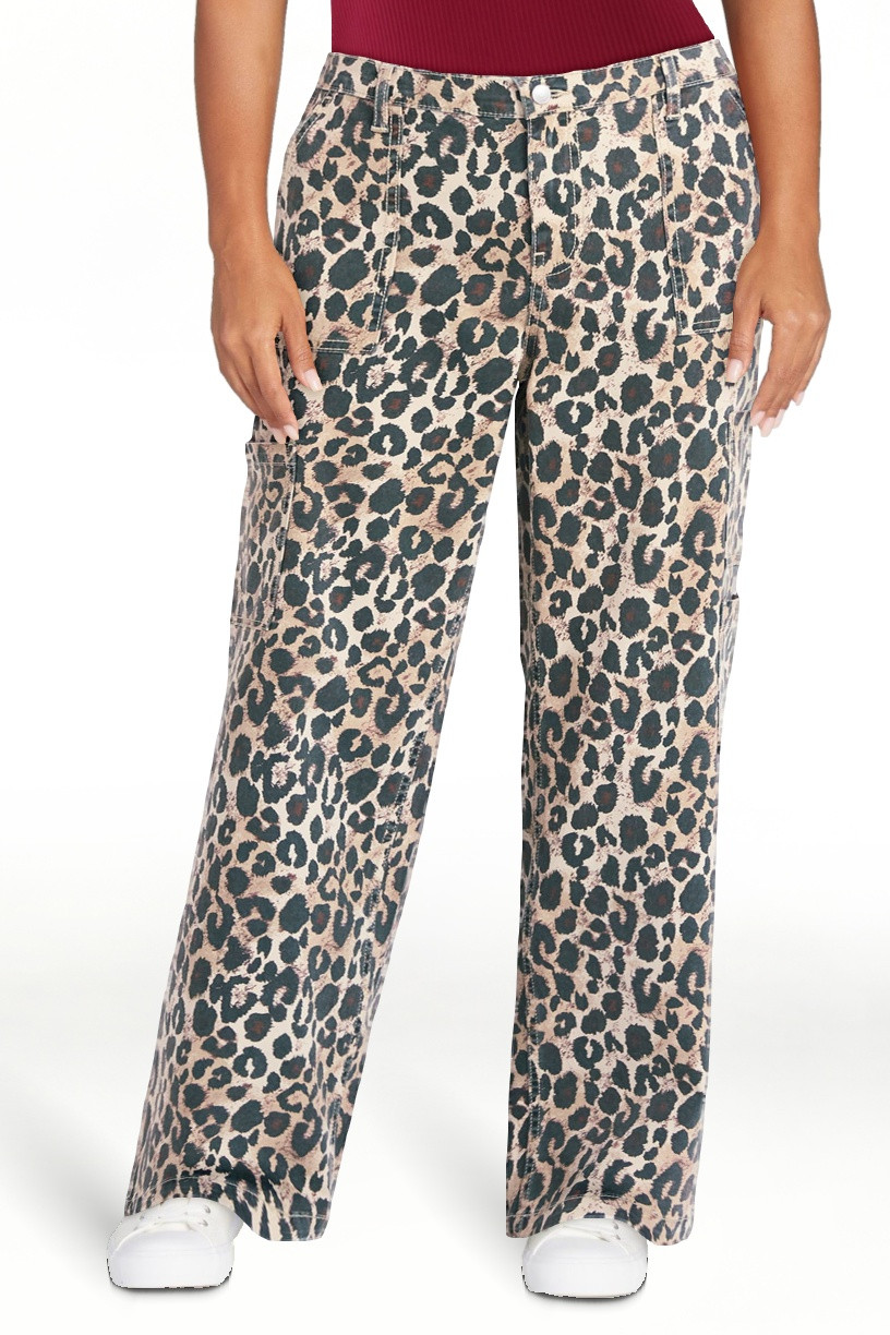 No Boundaries Wide Leg Cargo Pants, 31.5'' Inseam, Women's | Walmart (US)