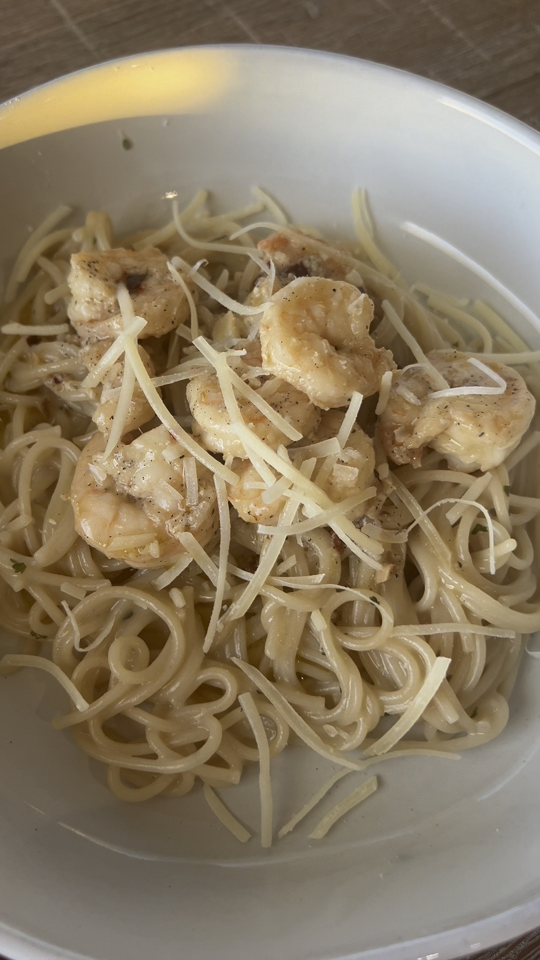 dinner last night was shrimp with a garlic & white wine sauce! The ingredients used were 1/4 cup olive oil, 2-3 garlic cloves, 1/2 tsp red pepper flakes, salt & pepper, 5 tbsp butter, and 1/2 cup white wine. 

The pasta bowls are Target, and non-stick pans are kitchenaid! 

#LTKHome #LTKWatchNow #LTKFamily