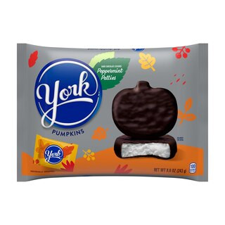 York Dark Chocolate Peppermint Patties Pumpkins, Halloween Candy Bag, 8.6 OZ | CVS Health