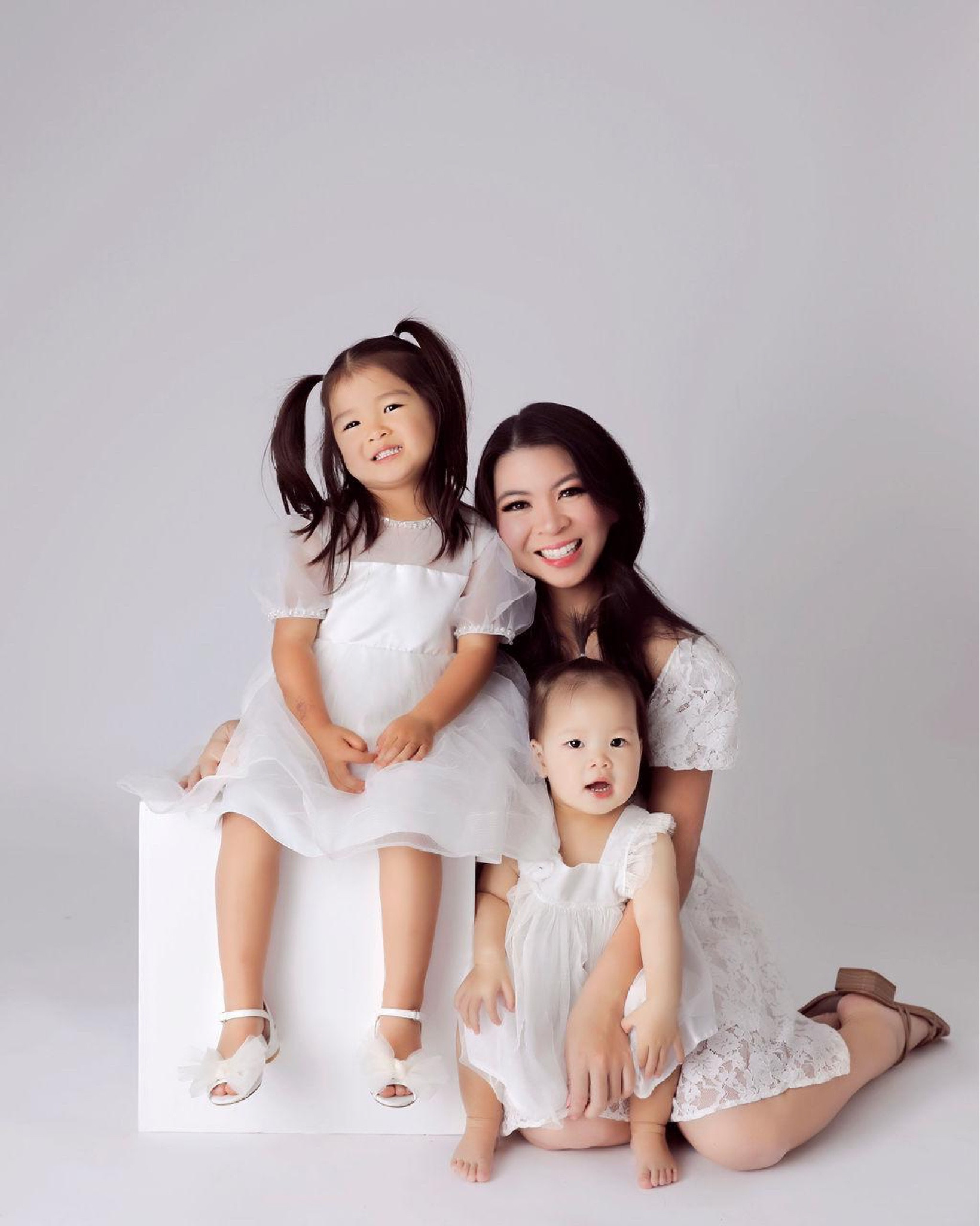 Our matching family outfits!

Dresses, bow heels, white outfits! 


#LTKKids #LTKStyleTip #LTKFamily