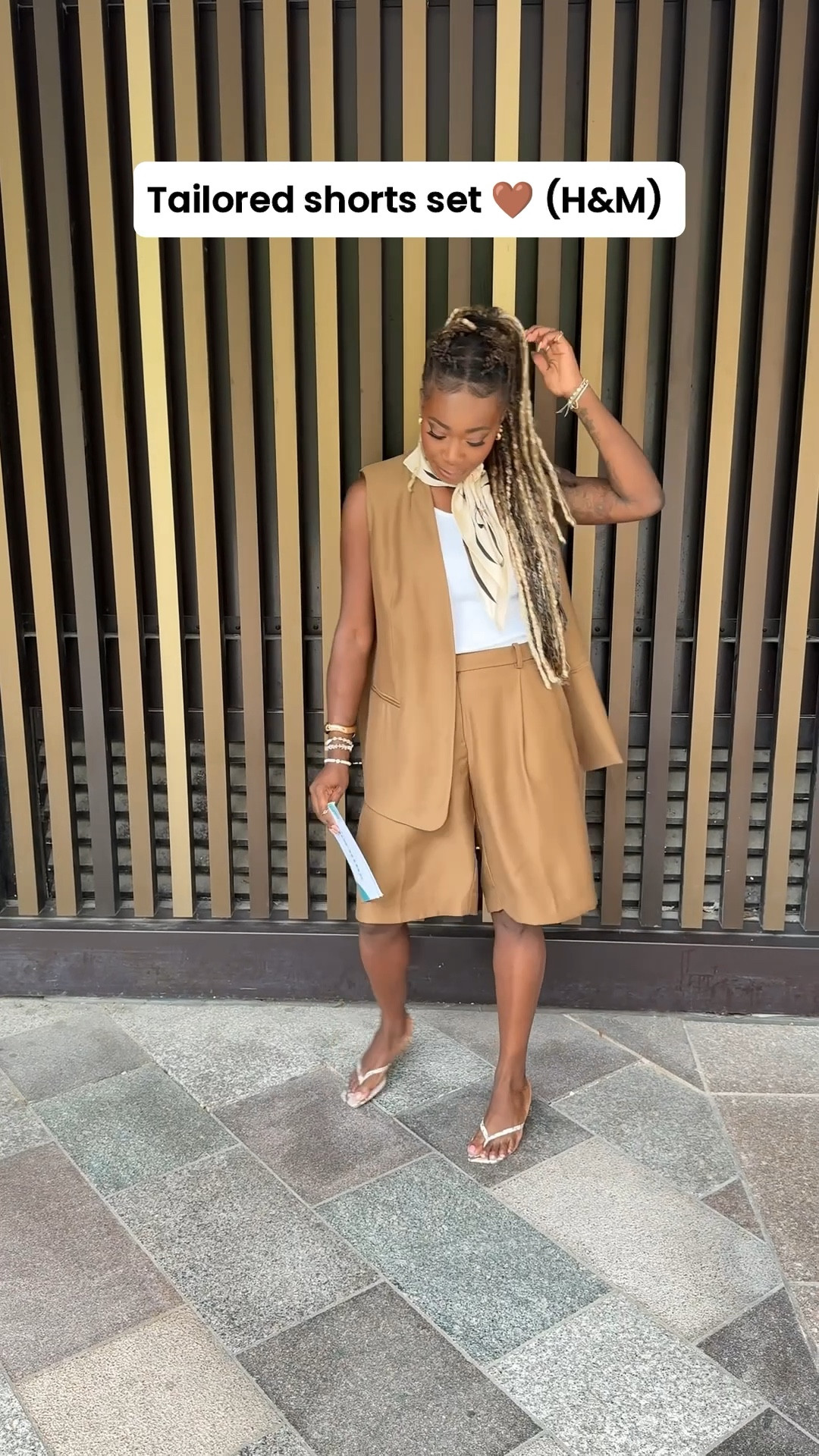Tailored Shorts, Everyday Chic 🤎

What I wore to present the fashion segment on ‘This Morning’
 H&M Waistcoat (Dark Beige, £37.99) with the matching Bermuda Shorts (Brown, £27.99) Easy summer suiting that goes from school run to meetings. Also available in Ivory/Dark Brown.
I’m UK 12, 5’7 and wearing size 12 in shorts and M in the waistcoat 
Linked the exact pieces 👇🏾
(Article nos. from the product pages for shoppers who want to search: Waistcoat 1294568001, Bermuda Shorts 1288106003.)

#tailoredset #coord #silkscarf

#LTKautumn #LTKsummer #LTKuk