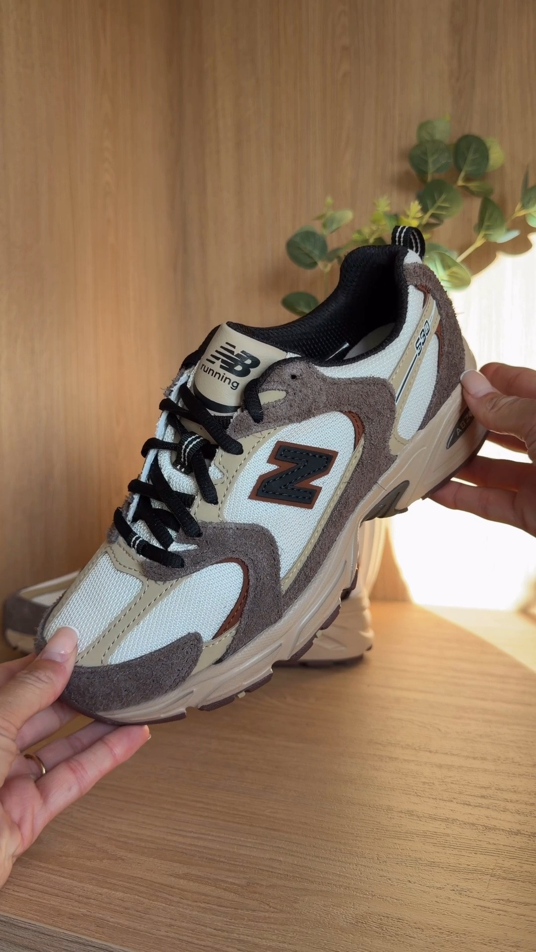 Are these the it-girl trainers of autumn? 👀🤎

#LTKautumn #LTKunboxing #LTKstyletip