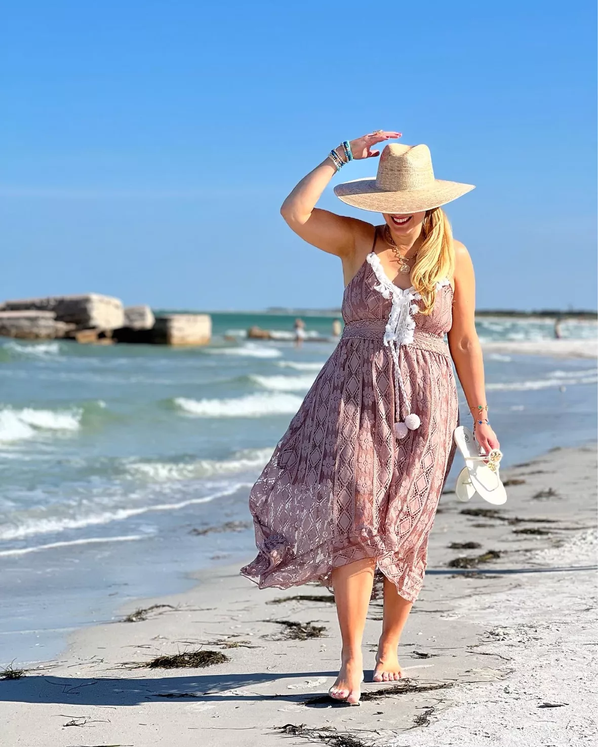 CUPSHE Women's Summer Slip Boho Maxi Dress Lace Up Tassel V-Neck Flare  Ruffle Beach Dresses White : : Clothing, Shoes & Accessories