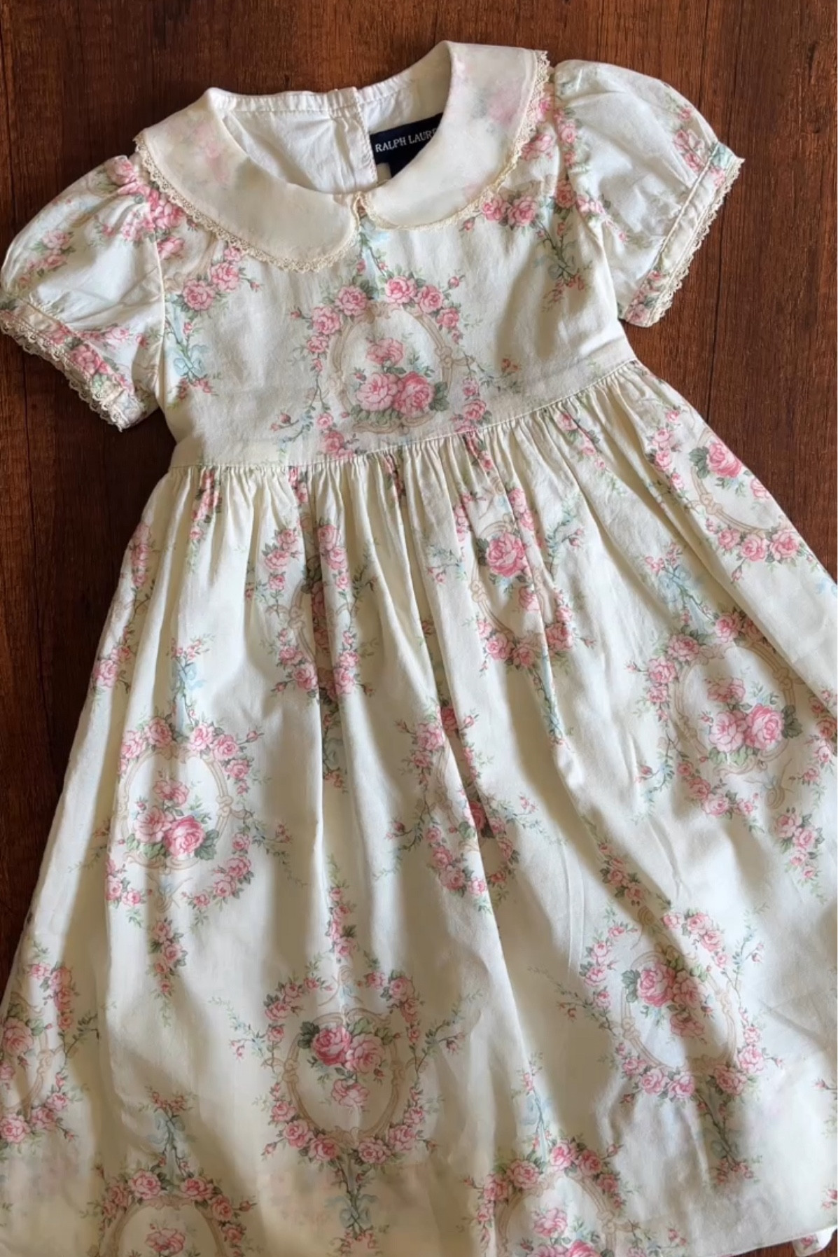 Vintage Toddler and Kids Dresses 🎀💐 I’ve searched the webs for the most beautiful genuine vintage dresses for your little girl. As you know, the quality and styles are just gorgeous! These go fast since there’s usually just 1 available. Some are gently used and others are new ⬇️💗

#LTKBaby #LTKKids #LTKBump