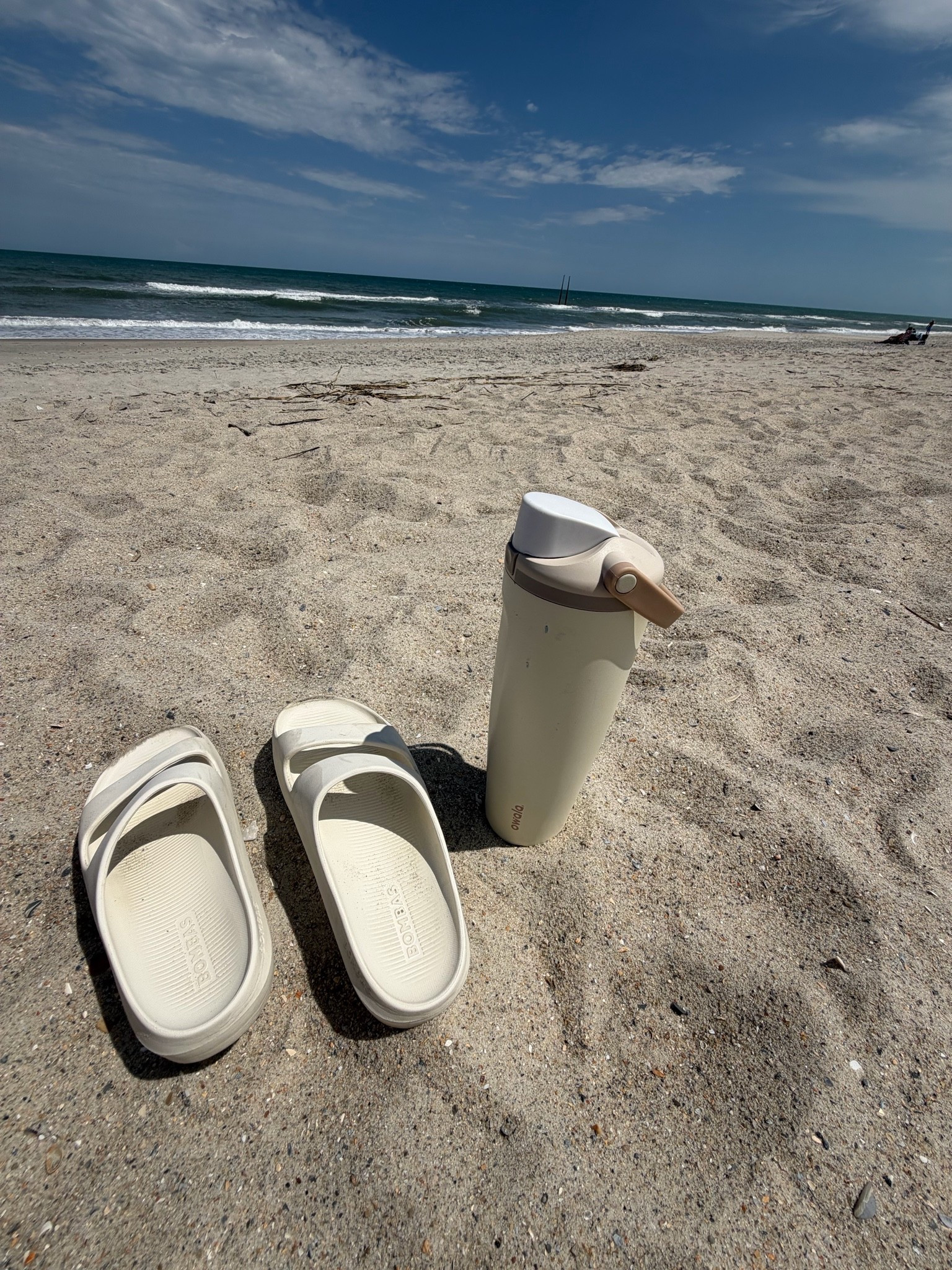 2 must haves for the beach! 🏖️

#LTKSeasonal #LTKselfcare #LTKdayinmylife