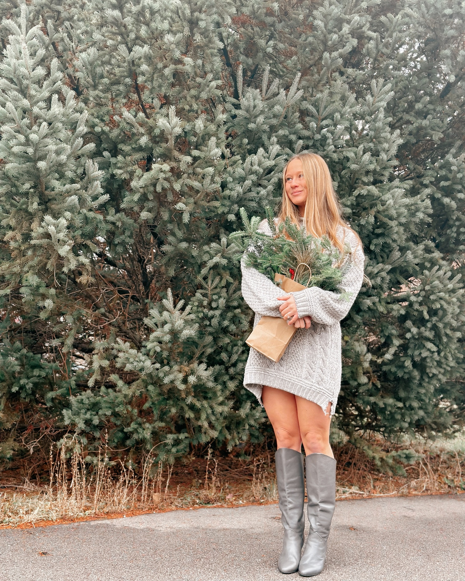 The uniform of the season - sweater dresses and knee highs 🐺❄️🌲

#LTKHoliday #LTKSeasonal #LTKstyletip