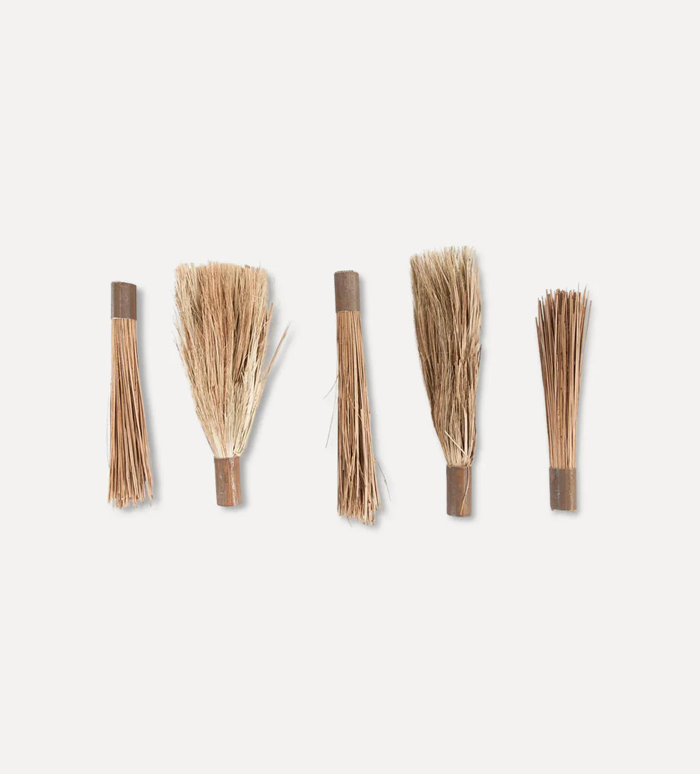 Kemper Handheld Broom | Le Maé by Lindye
