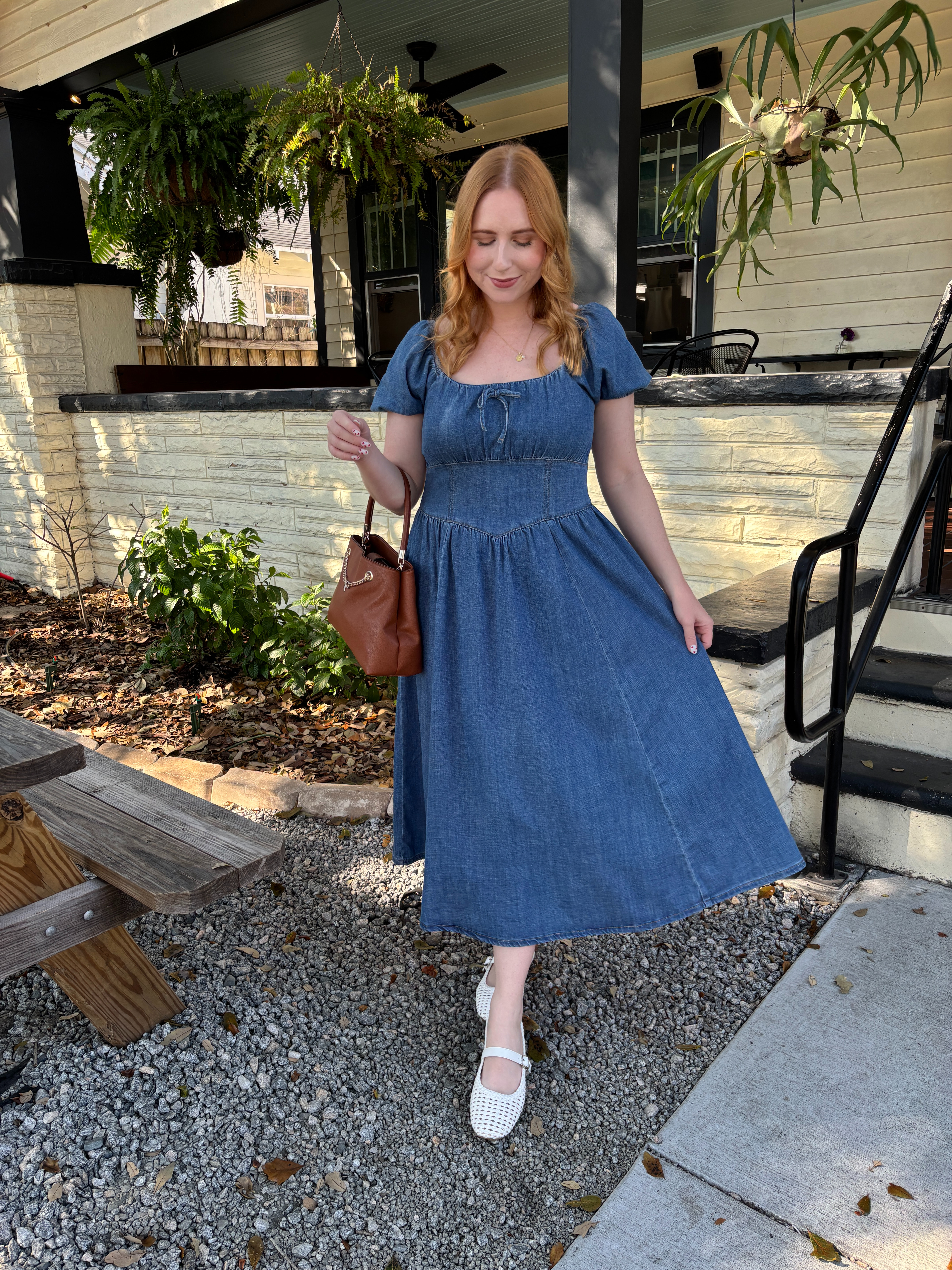 Women's LC Lauren Conrad Denim V-Yoke Puff Sleeve Corset Midi Dress size Medium

#LTKSeasonal #LTKSaleAlert #LTKMidsize 

 #LTKSeasonal #LTKSaleAlert #LTKMidsize