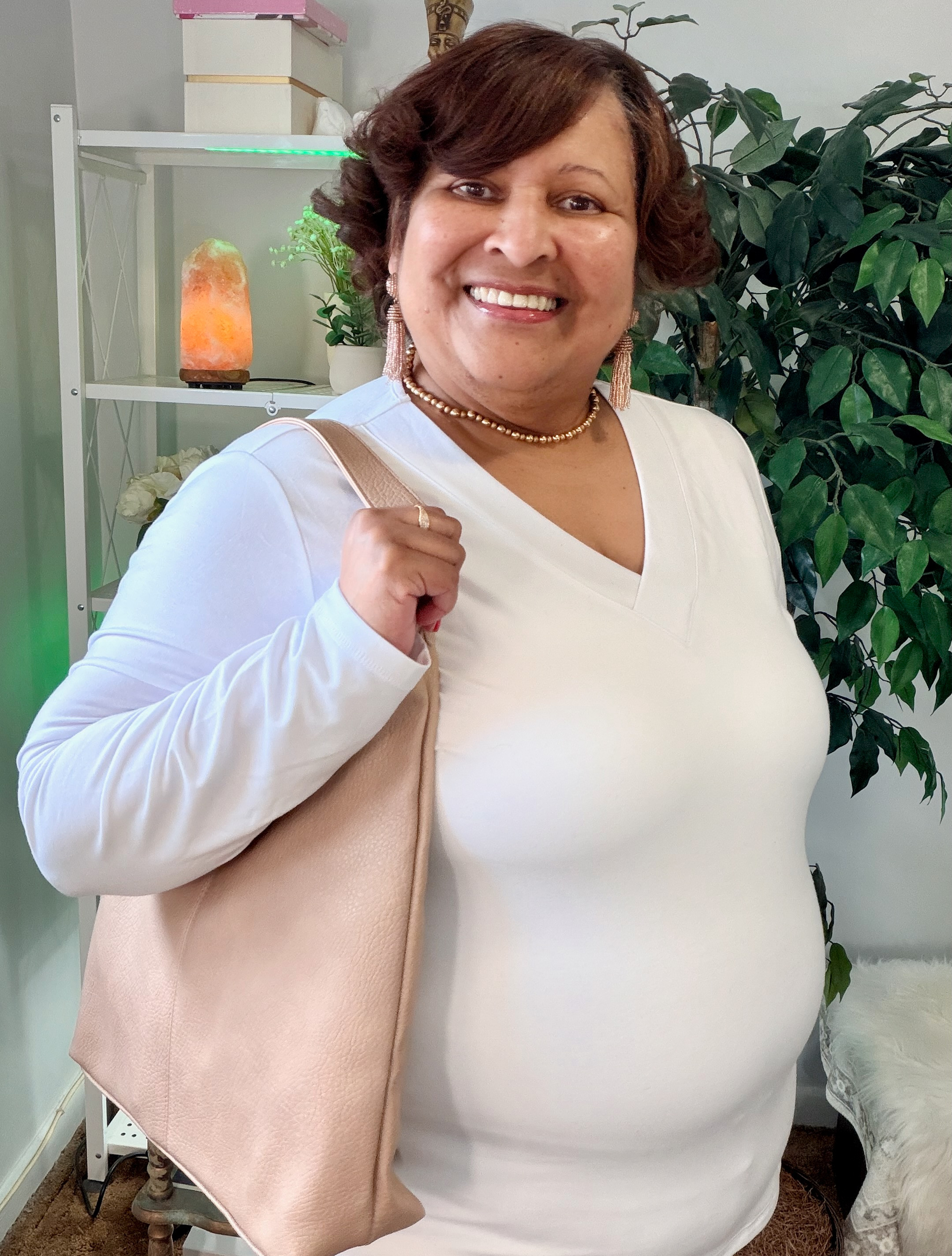 I am so ready for warmer weather! I can actually go out without a hoodie 😂 

It's still cold out but I can get away with less layers.

Today I am wearing a Vneck top paired with my slouching hobo bag.
 

 #LTKootd #LTKSeasonal #LTKPlusSize