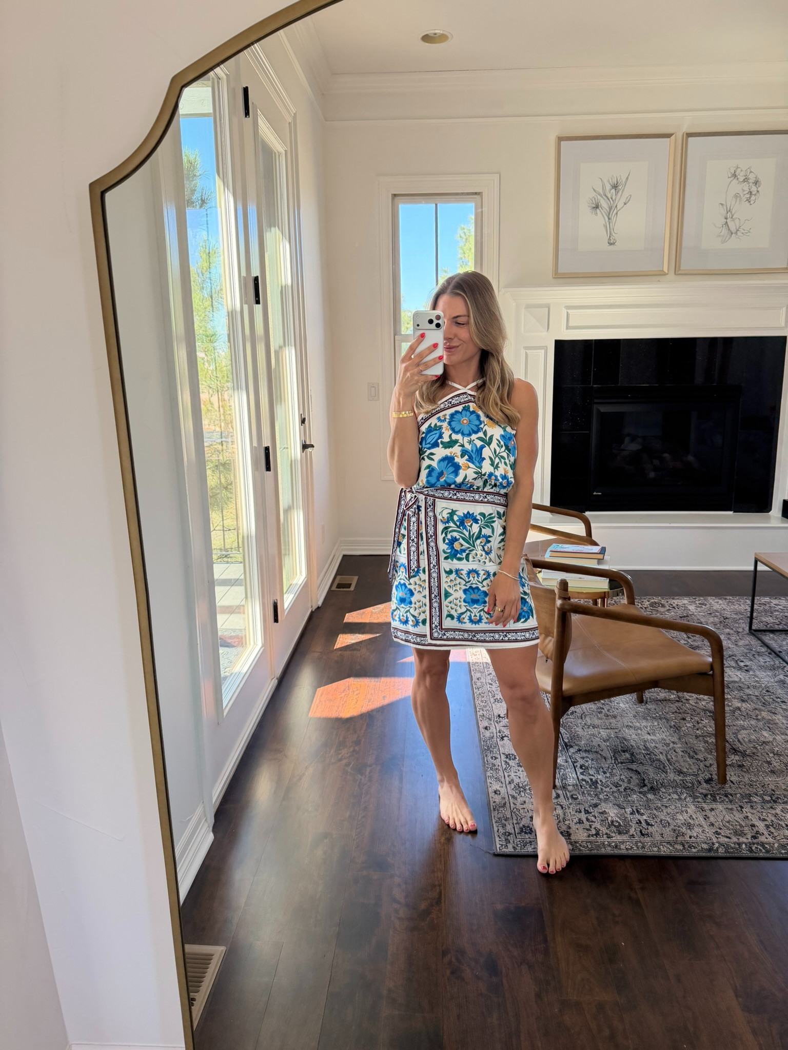 Feeling fresh in the Cupshe Floral Mini Dress with its high neckline and sleeveless design. Sweet, breezy, and perfect for sunny strolls ☀️🌸🌿
#cupshedress #floraldress #minidress #summeroutfit #springfashion #vacationlook #resortstyle #ootdfashion #casualoutfit #trendingdress 

 #LTKootd #LTKSwim