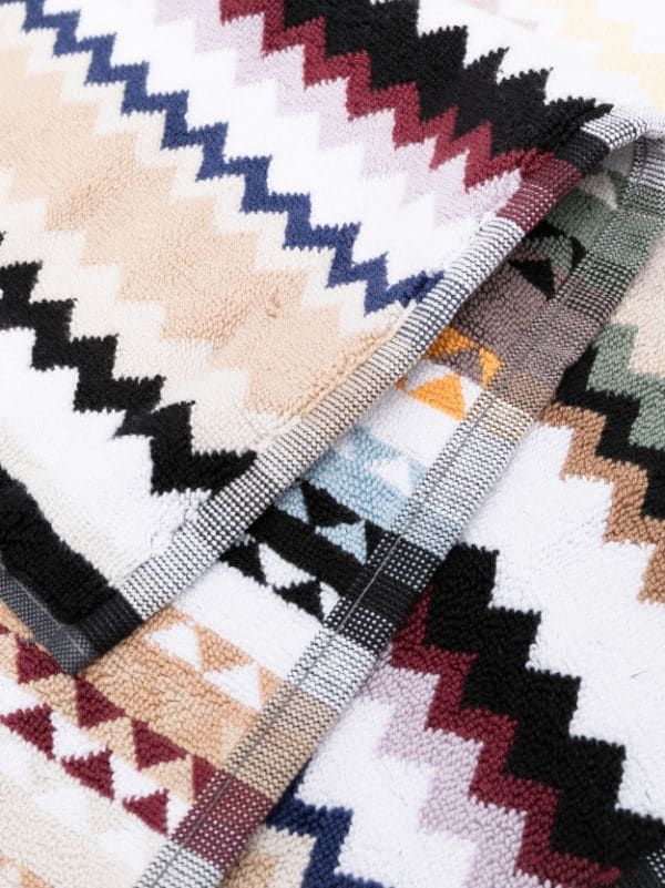 zigzag-pattern cotton bath mat | Farfetch Global