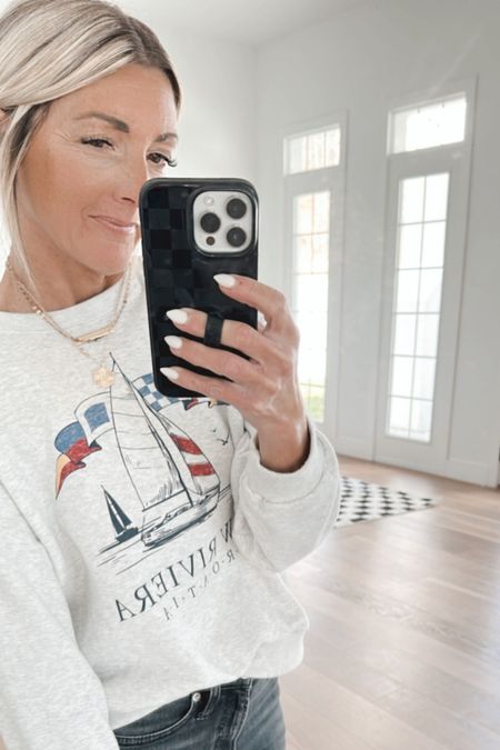 Perfect sweatshirt! 

#LTKstyletip #LTKbeauty