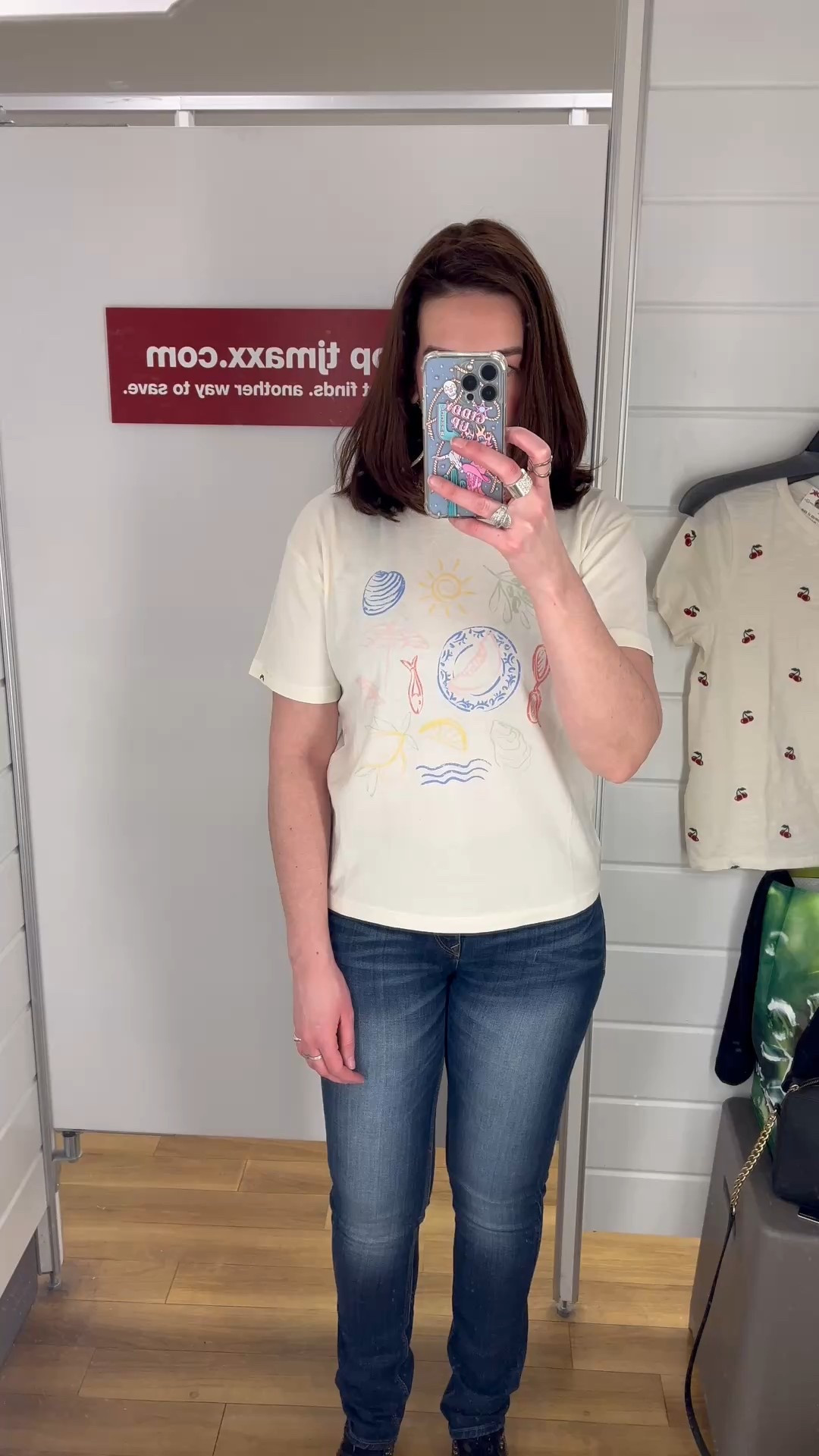 Beach graphic t-shirt (extra small). Dark wash mid rise skinny jeans (4). #tshirt #beachtshirt #graphictee #graphictshirt #jeans #skinnyjeans #midrisejeans #casualoutfit #springoutfit 

#LTKStyleTip #LTKFindsUnder100 #LTKSeasonal