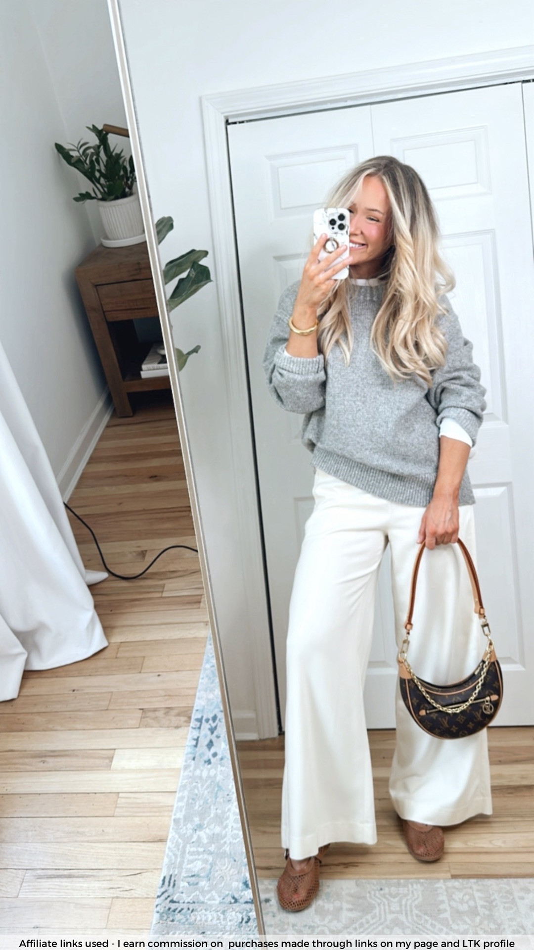 Chic and stylish everyday outfit

Drawstring pants wide leg
Oversized gray sweater
Trendy style
Errands outfit
Work from home outfit