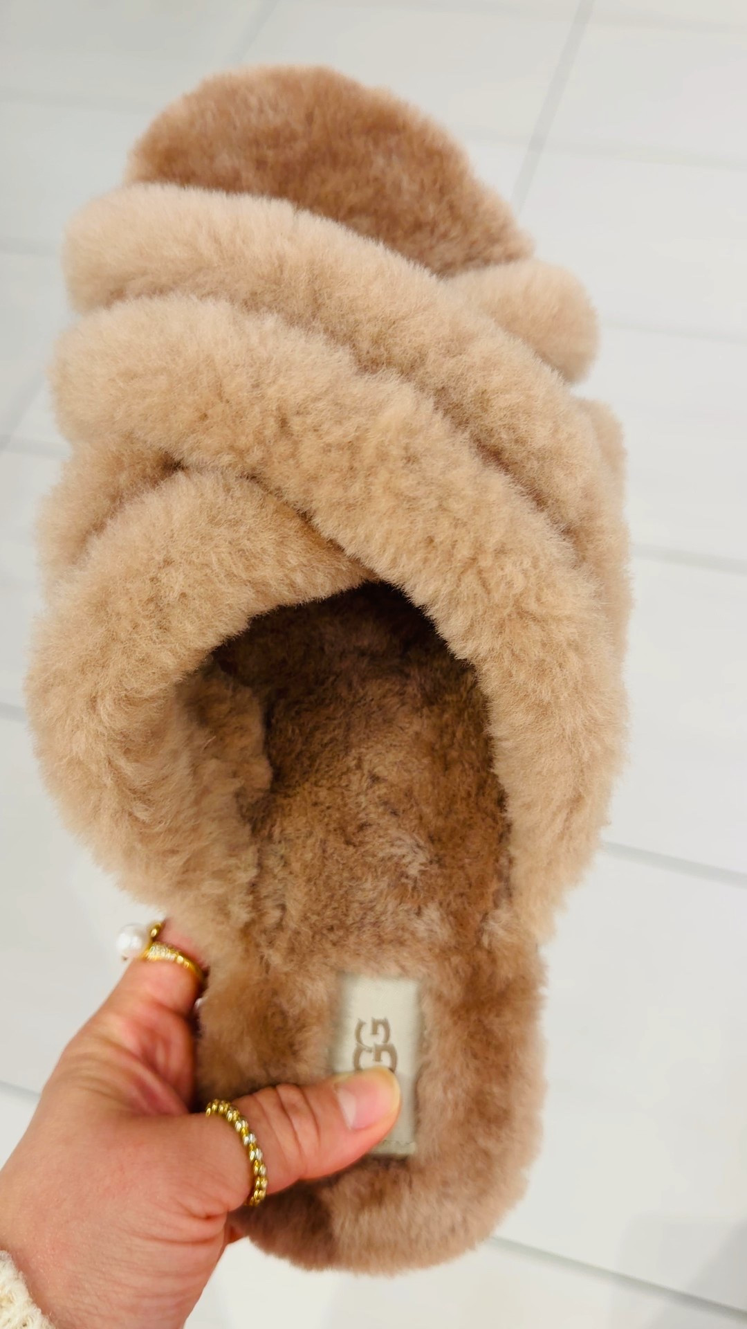 Tis the season for all the cozies! Even cozy slip ons!☺️🤎🧸🐻 This one makes a great gift! Comes in other colors too! Linked similar dupes🤎❤️🥰






#fuzzyslipons #cozy #cozyslippers #ltkhome #ltksalealert #ltkseasonal #ltkgifts 

#LTKGiftGuide #LTKCyberWeek #LTKHoliday