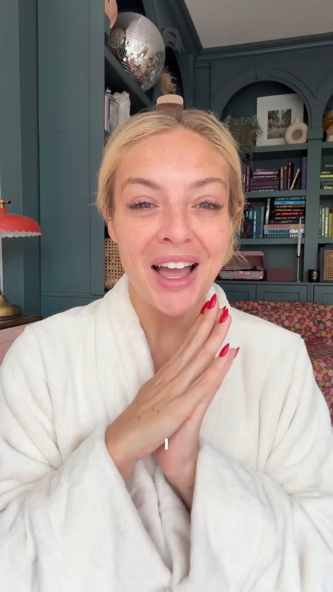 #skinbettersciencepartner Sharing my autumn skincare glow up routine with @skinbetter! #skinbetter #skinbetterscience #skinbetterpartner

#LTKSeasonal #LTKBeauty #LTKselfcare